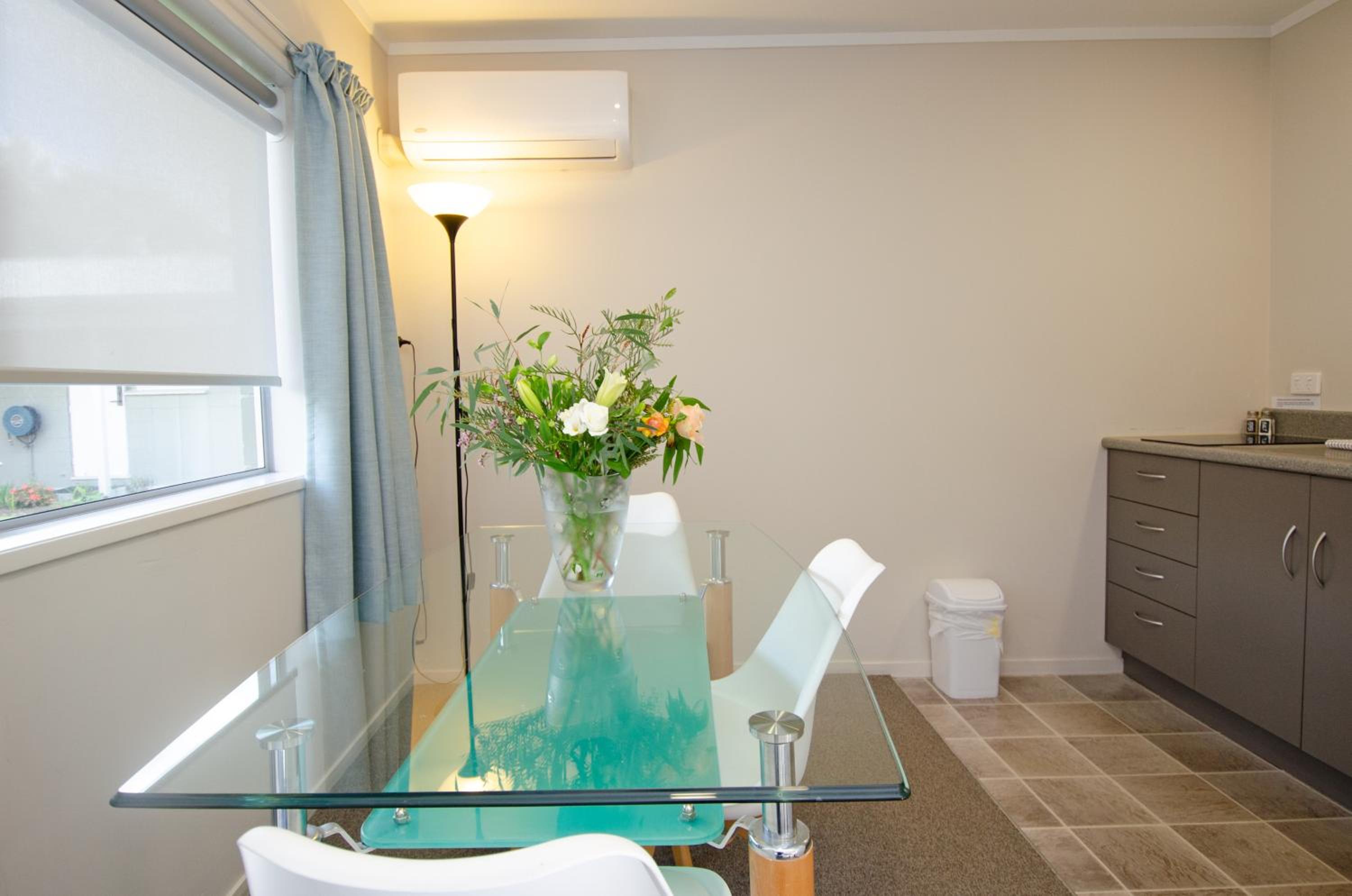 Superior Suite - Photo 5