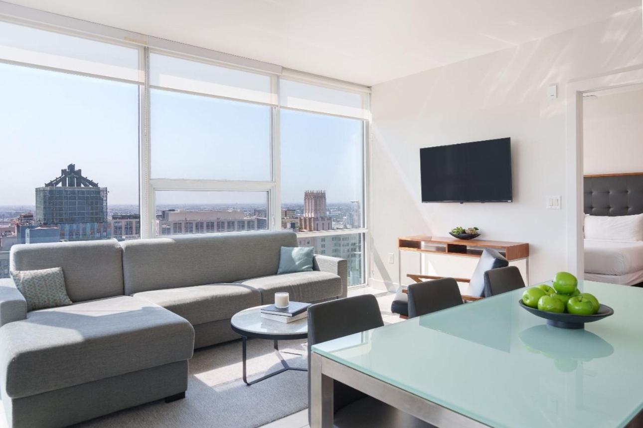 Two-Bedroom Suite thumbnail 5