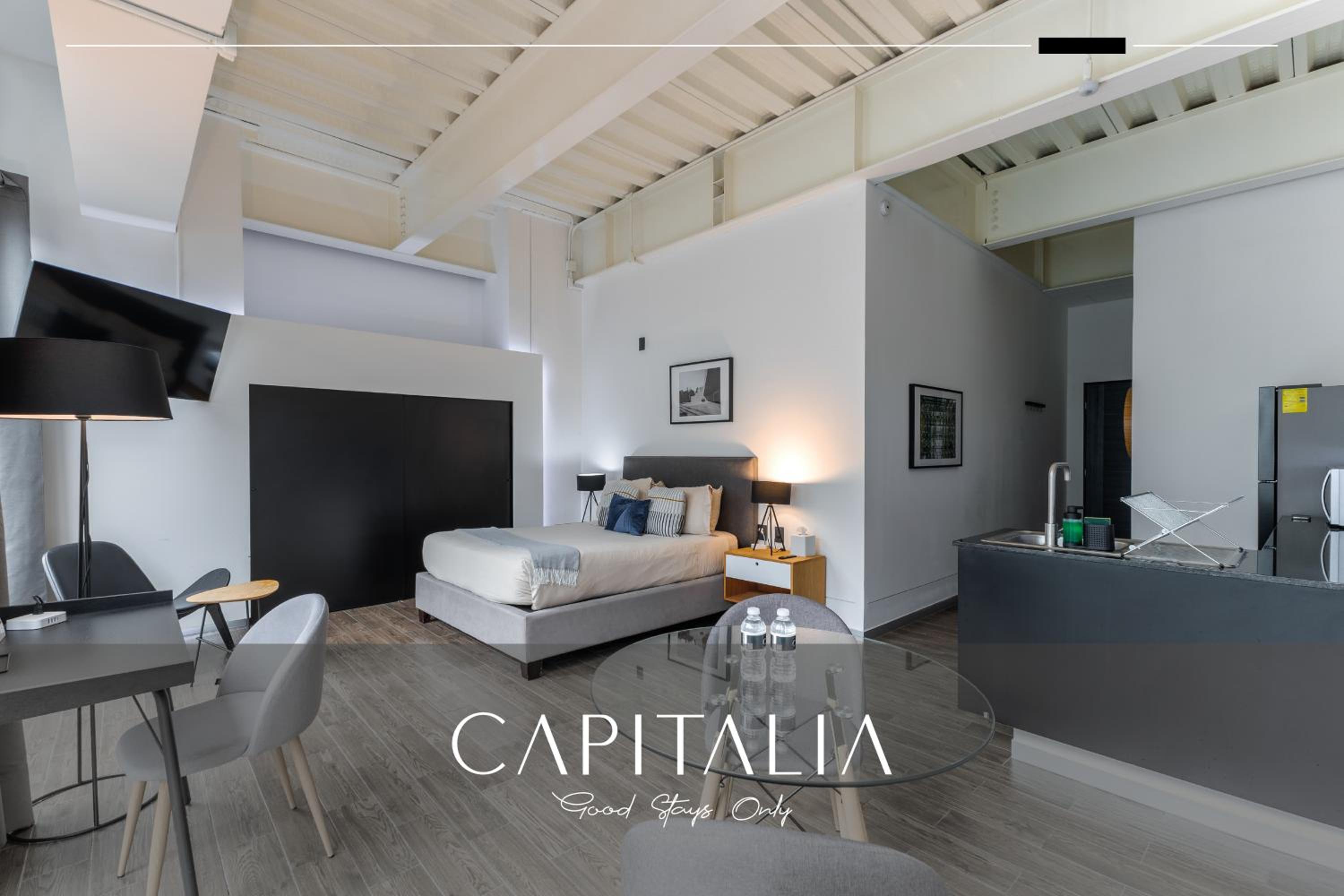 Deluxe Apartment
