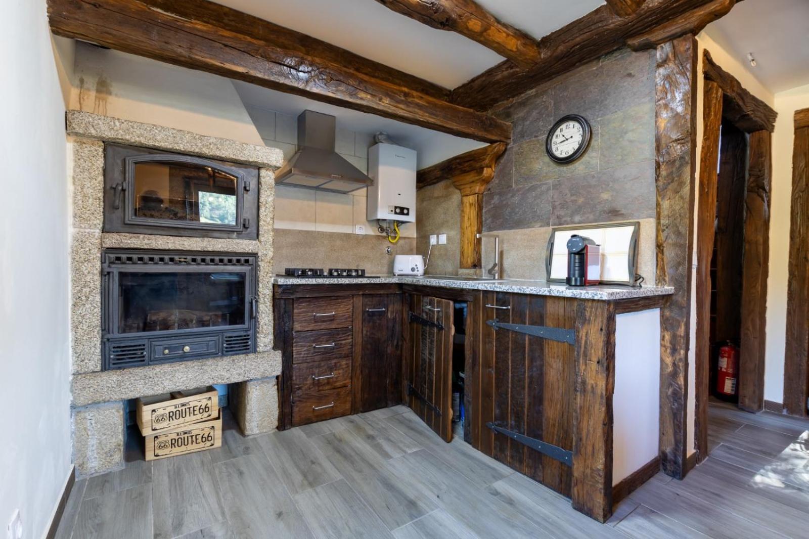 Two-Bedroom House photo 3