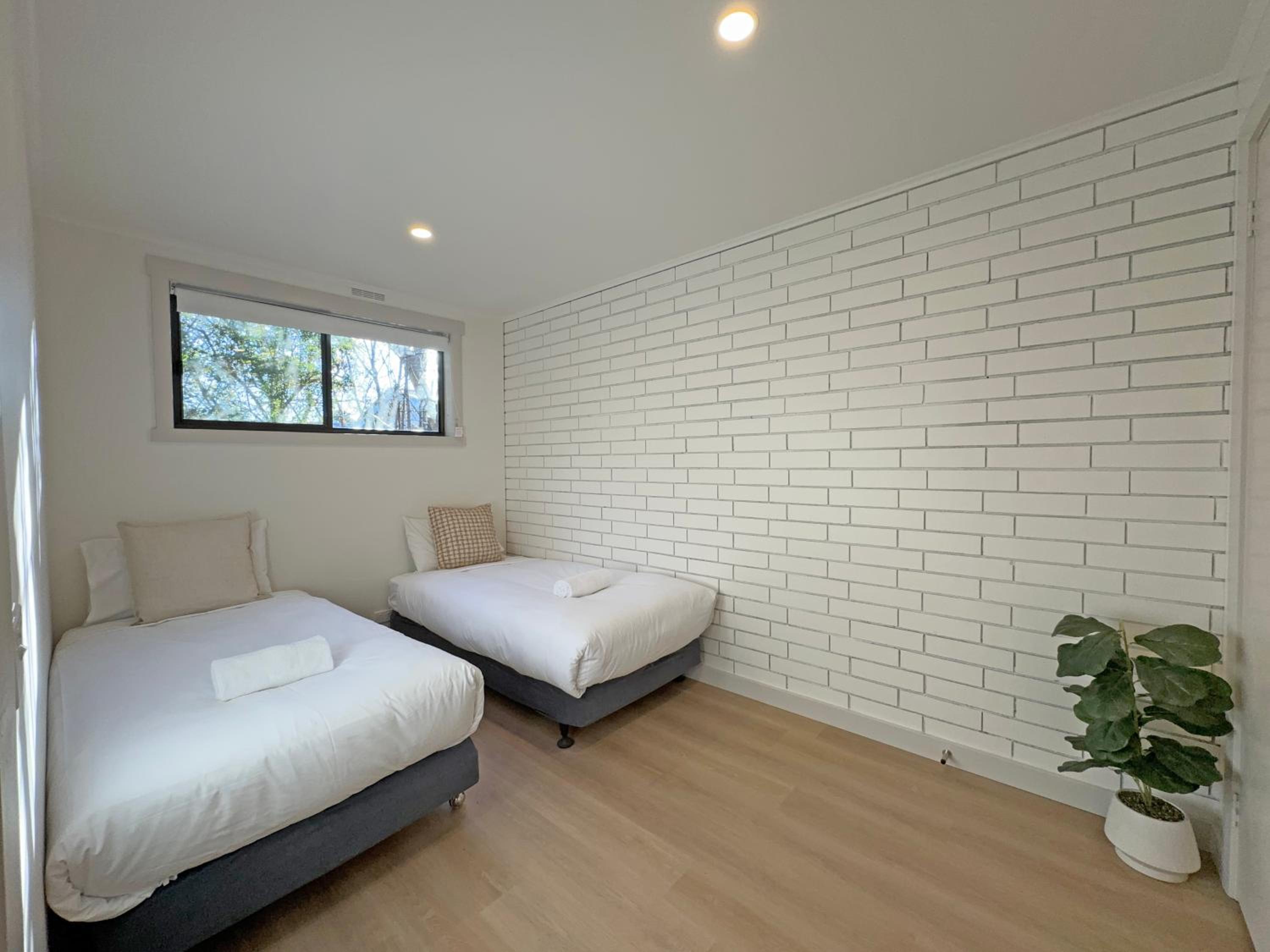 Superior Unit (2BR) - 4B photo 3