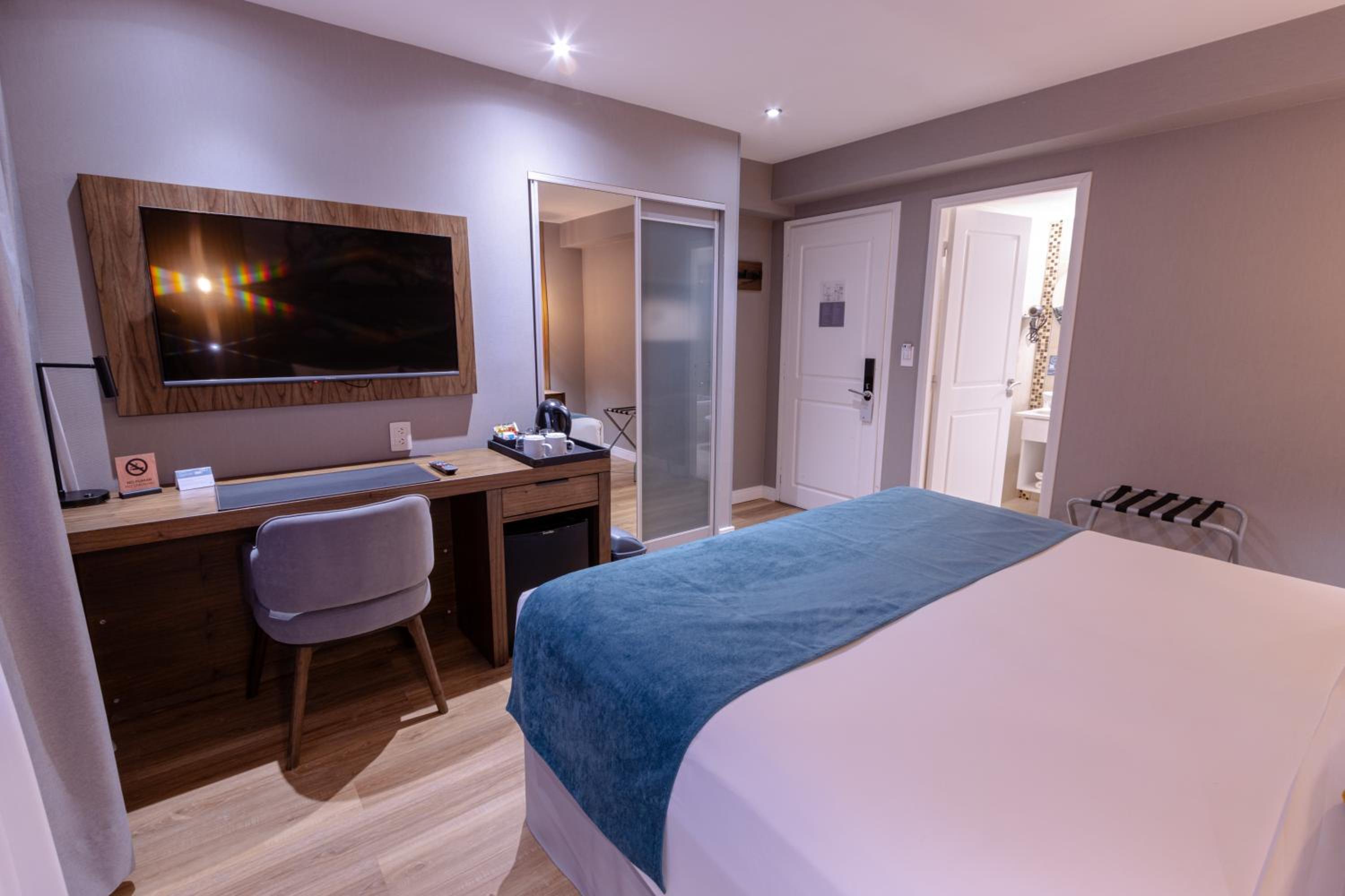 Apartment, 1 Double or 2 Twin Beds, Private Bathroom (2 PAX)