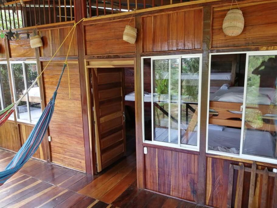 One-Bedroom House photo 3