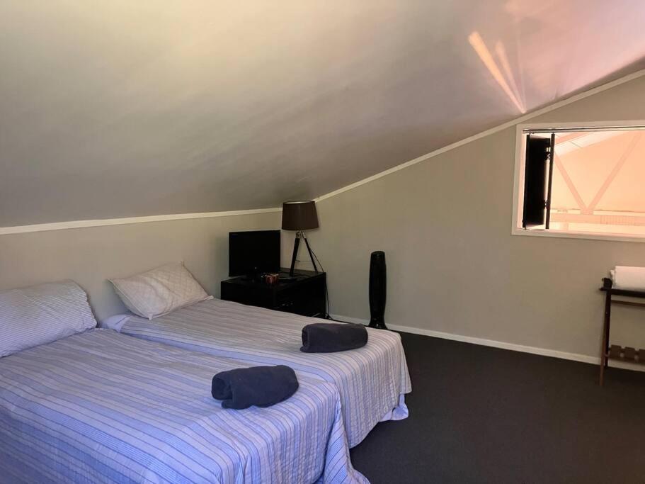 Four-Bedroom House photo 2