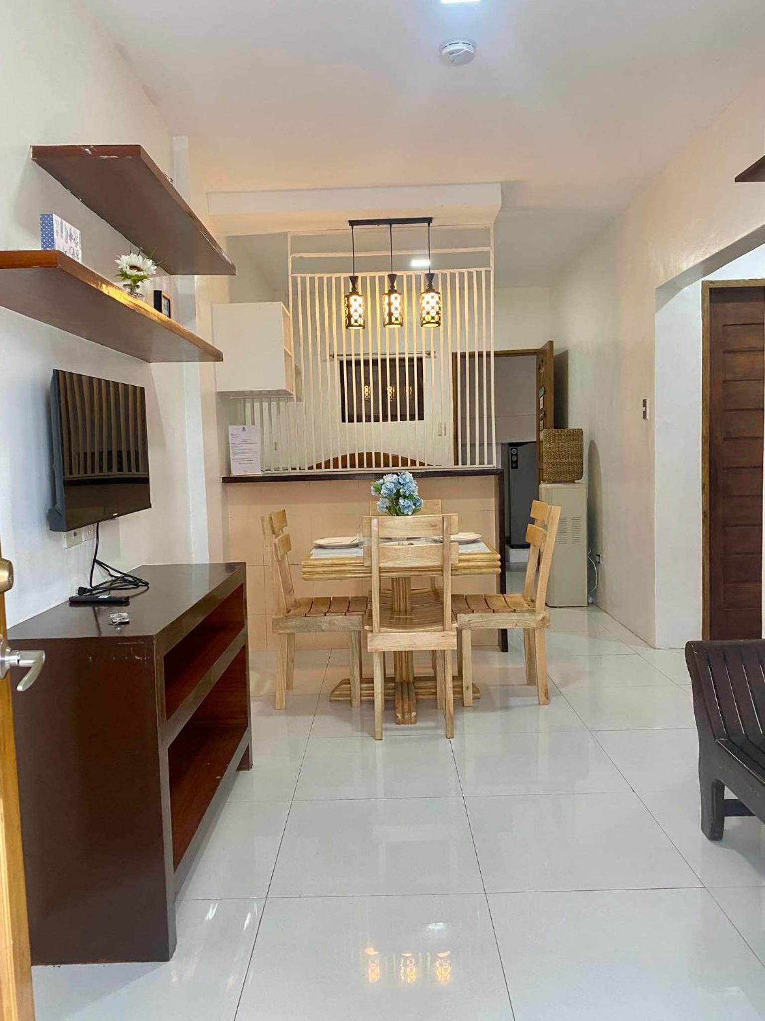 Three-Bedroom Apartment photo 1