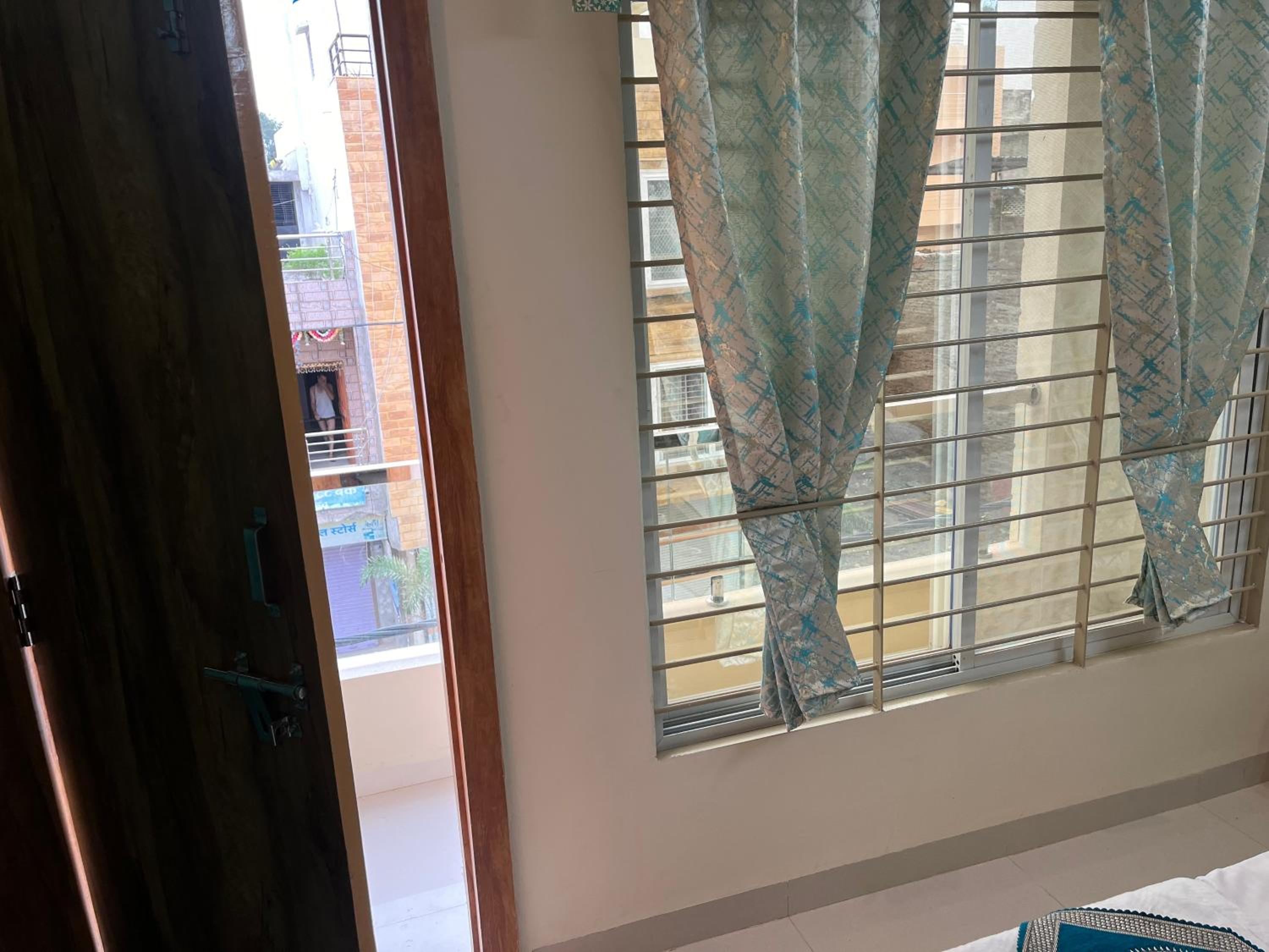 Deluxe Double Room with Extra Bed photo 3