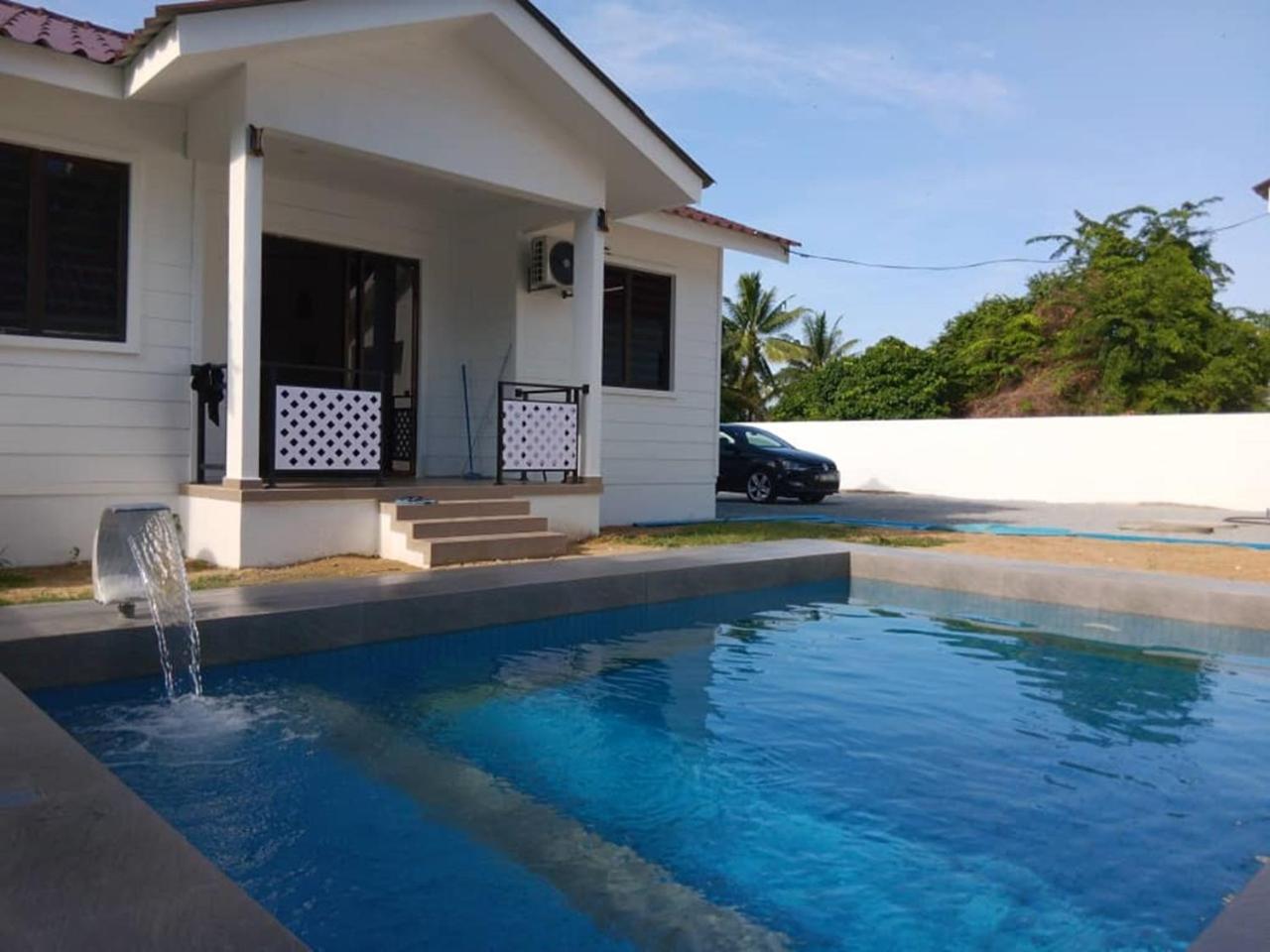 Two-Bedroom Villa - Photo 9