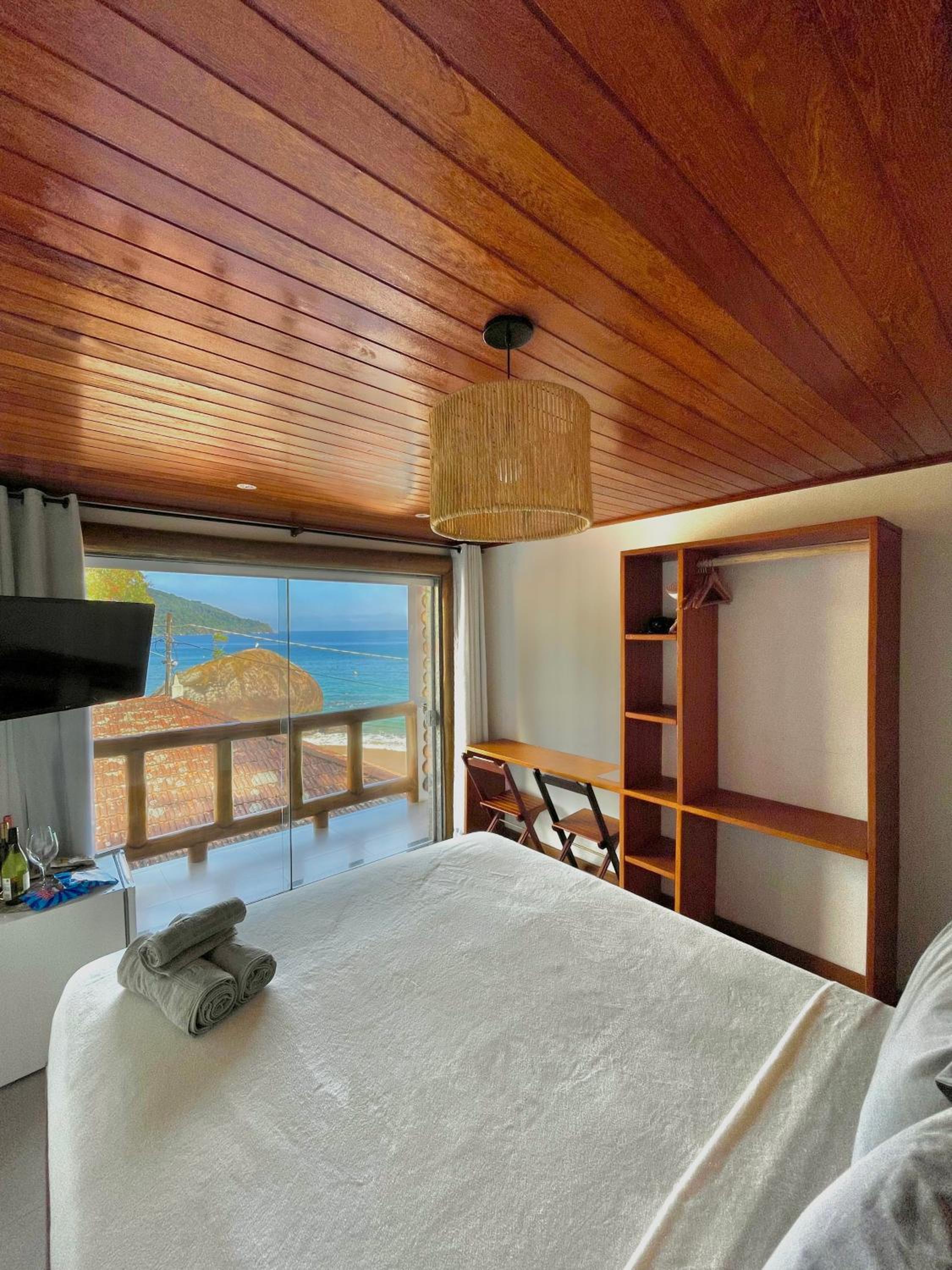 Queen Room with Sea View photo 2