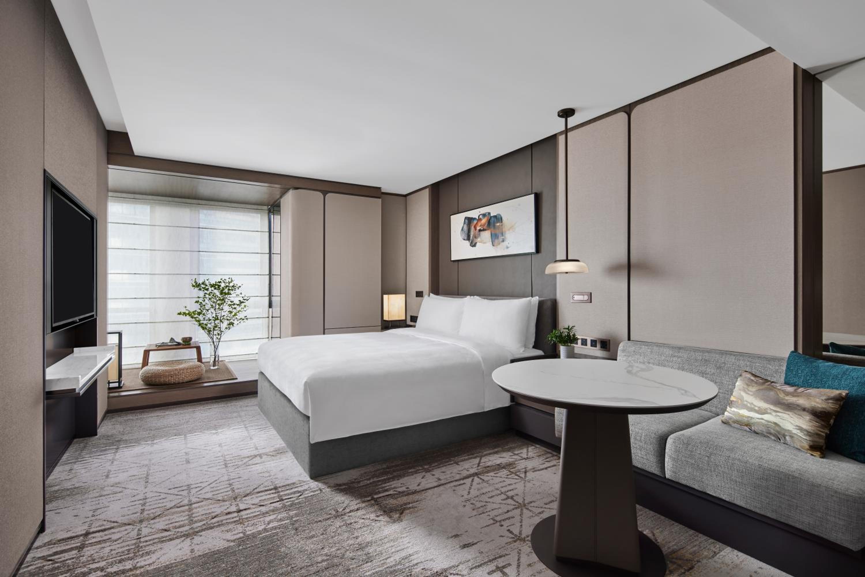 Third Space Room, Guest room, 1 King - Photo 1