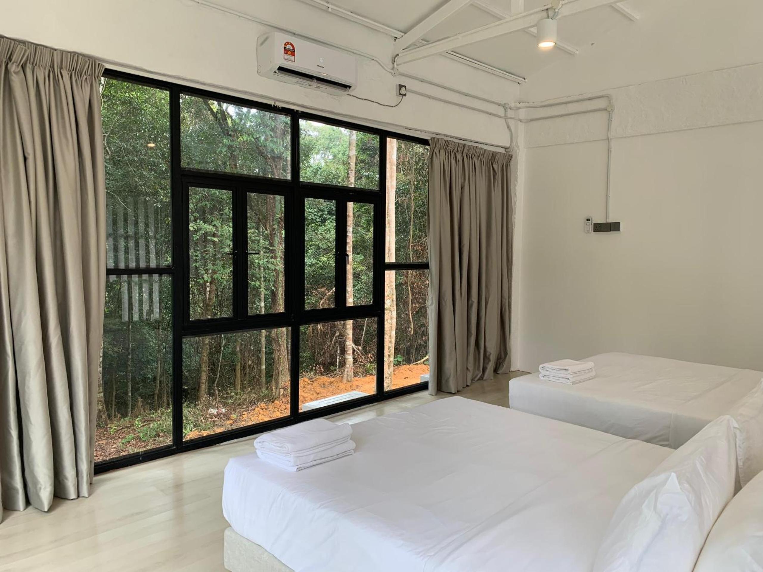 Quadruple Room photo 3