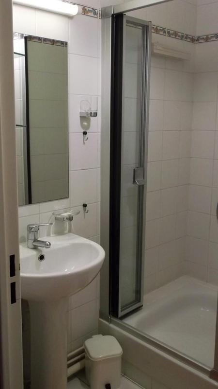 Double Room - Photo 5
