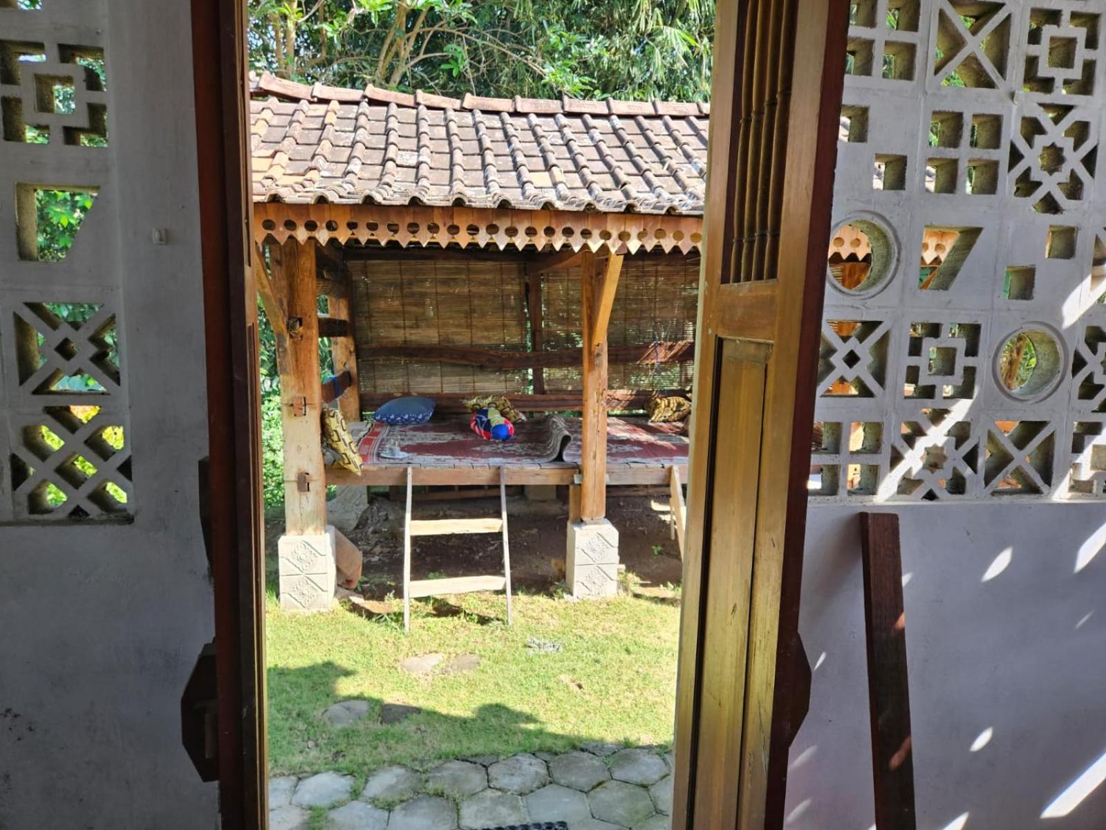 Villa photo 2