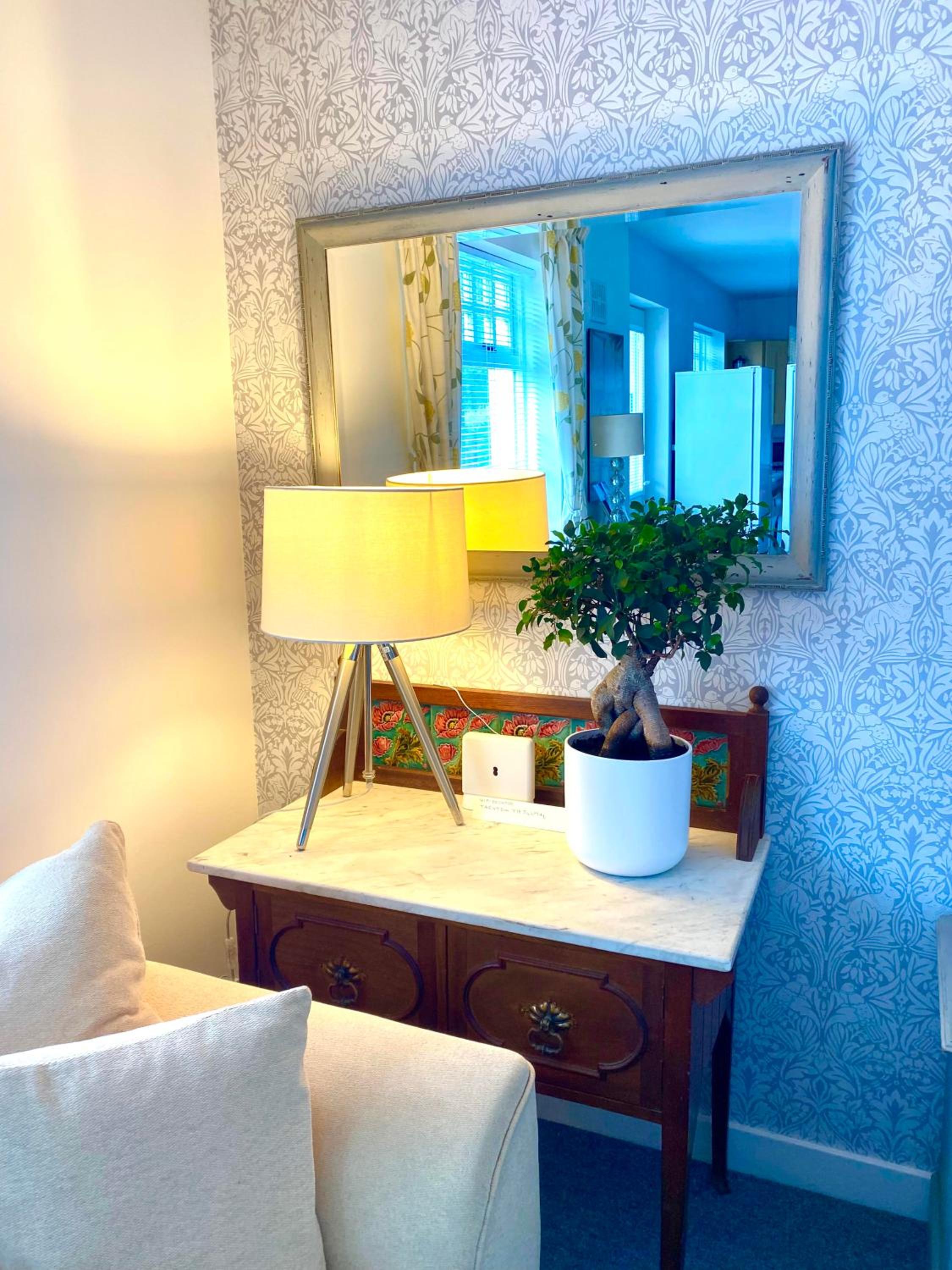Studio Apartment with One Double Bed photo 3
