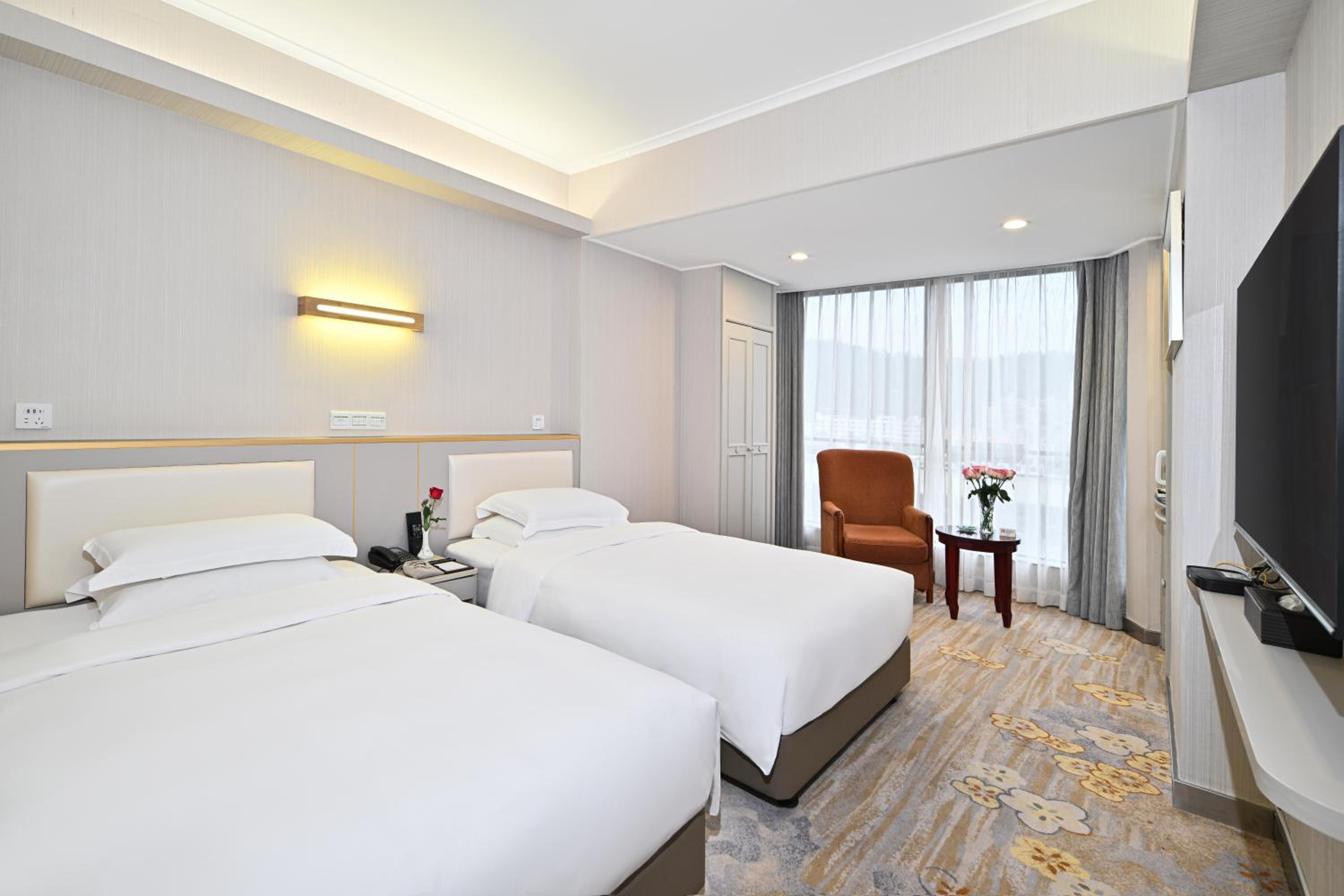 Self-indulgence · Style Twin Room (Panoramic Floor-to-Ceiling Windows)