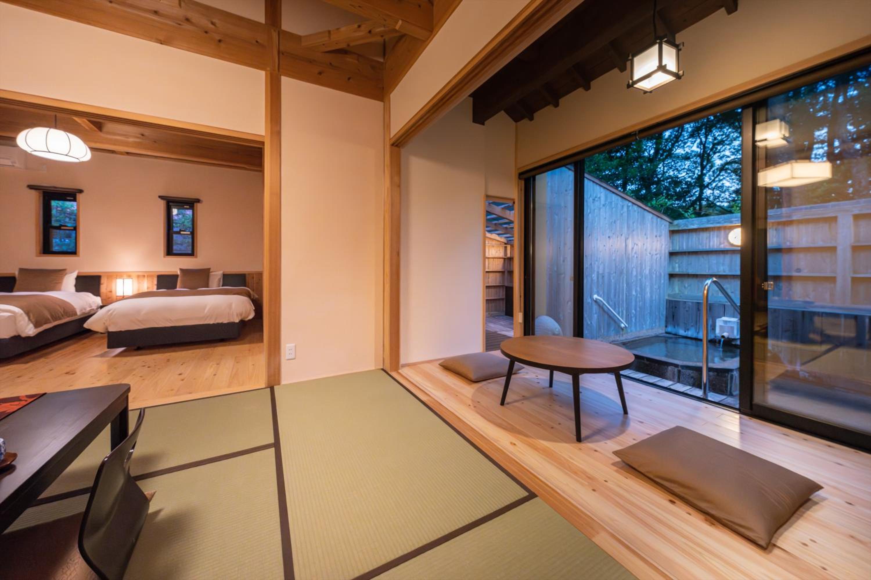 Superior Quadruple Room photo 3