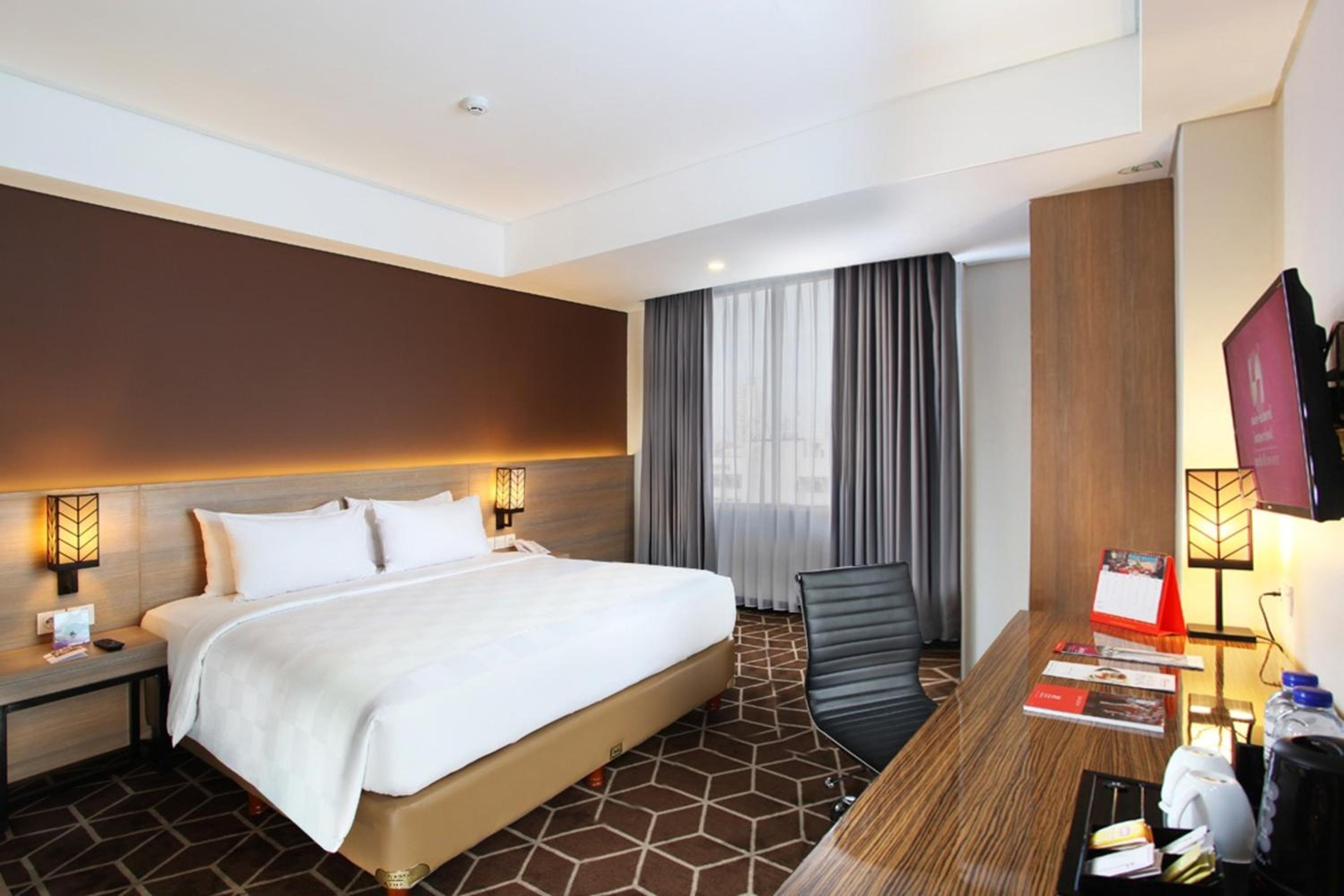 Deluxe Queen Room photo 1