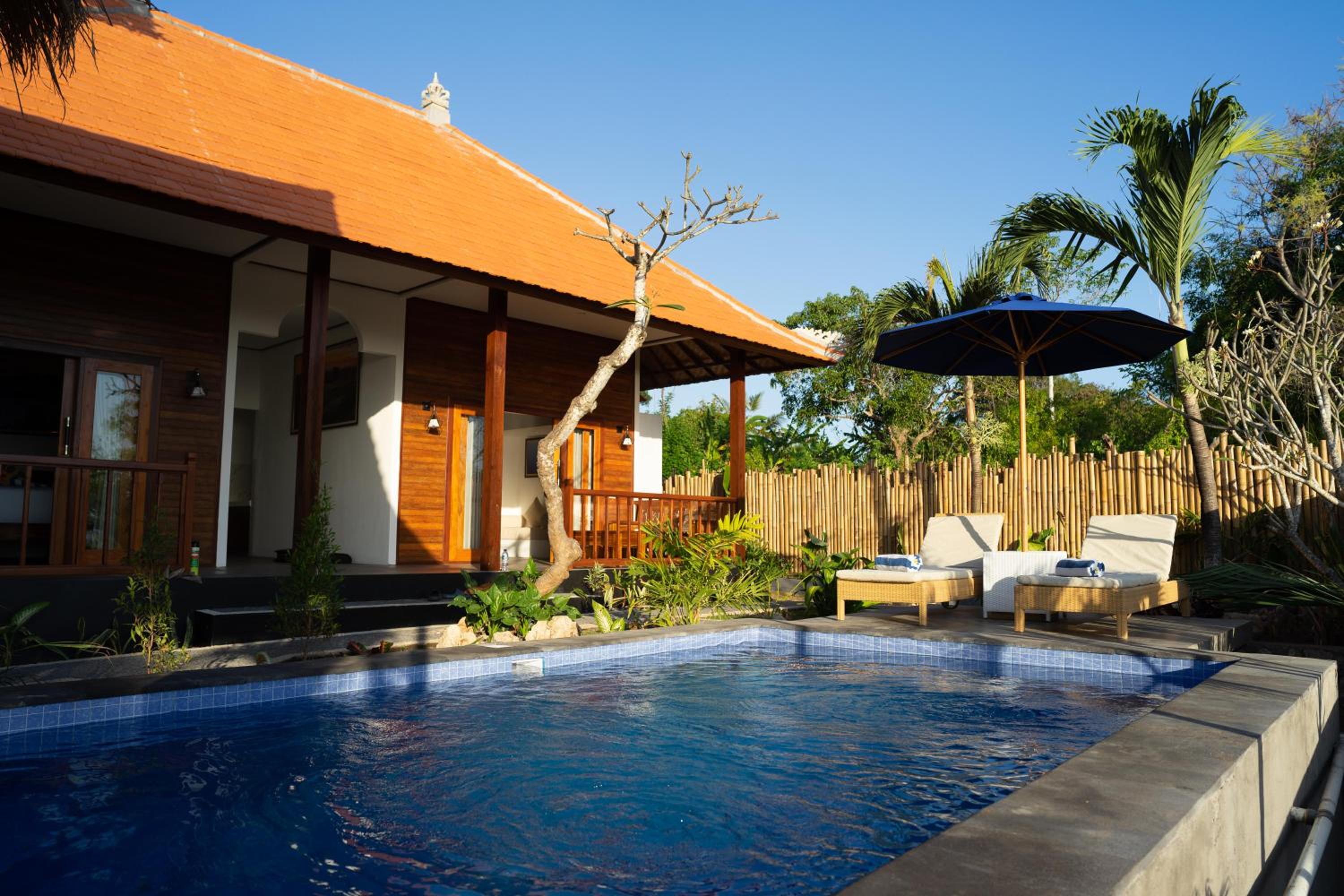 Villa with Sea View - Photo 5