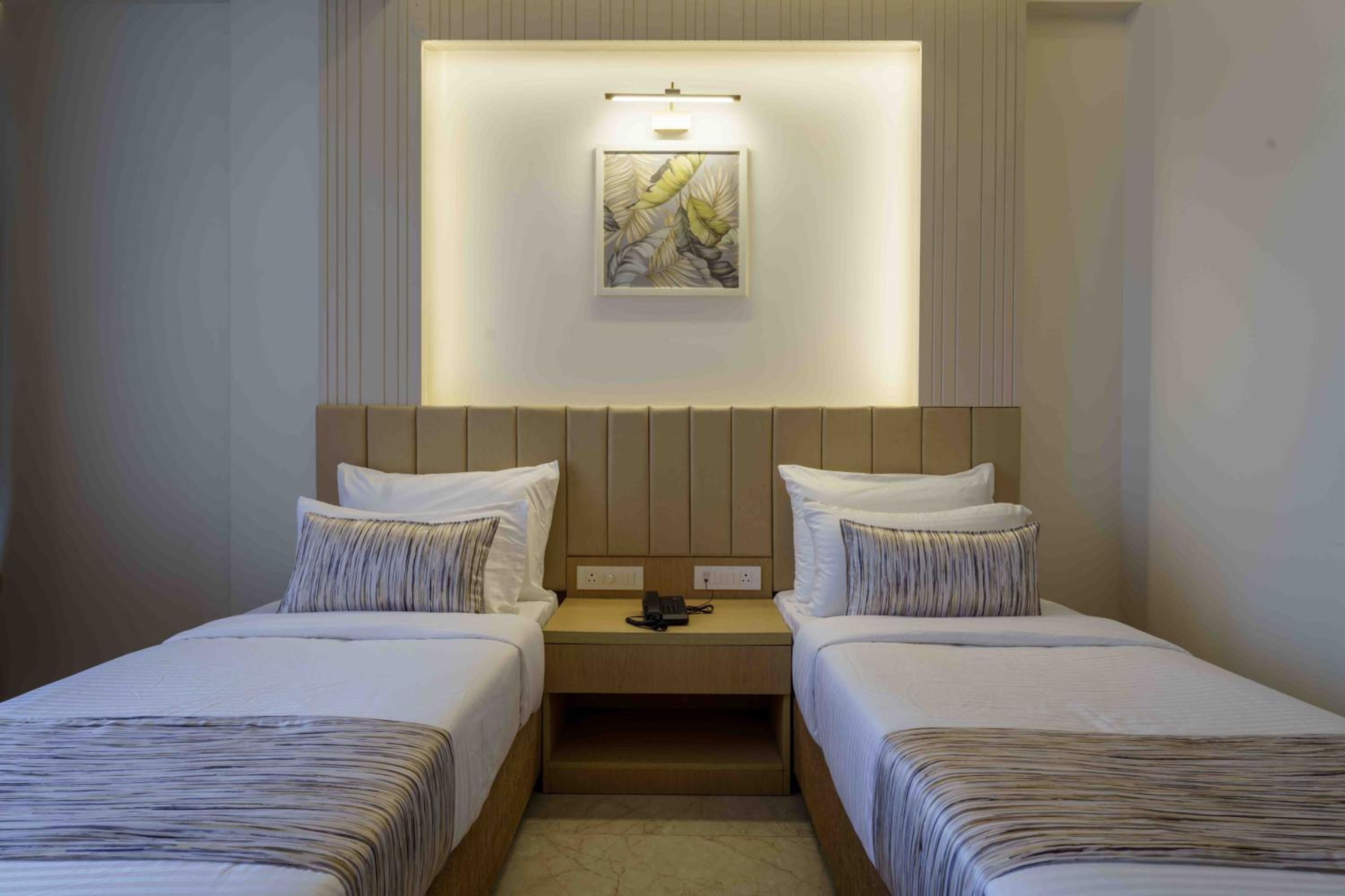 Superior Twin Room photo 2