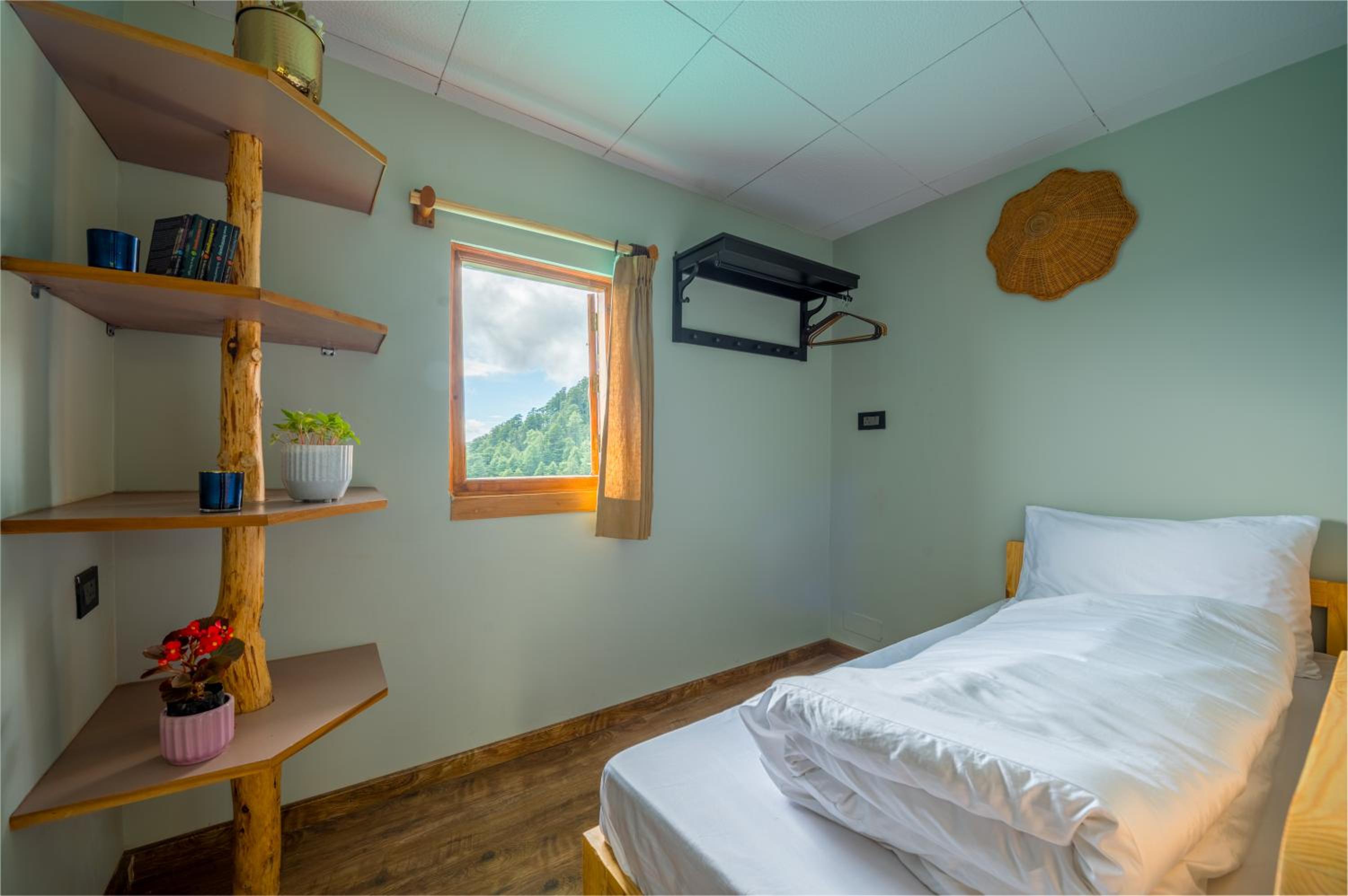 Superior Triple Room photo 2