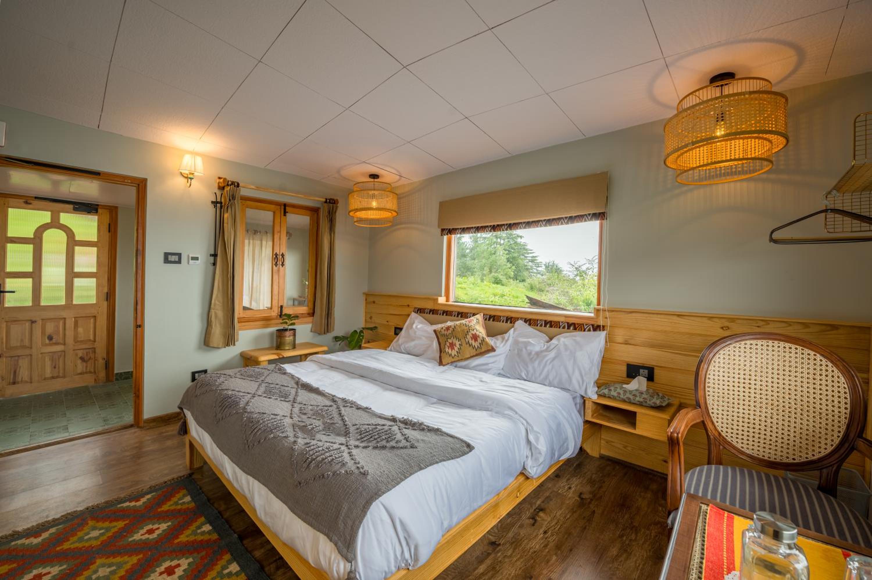 Superior King Room photo 1