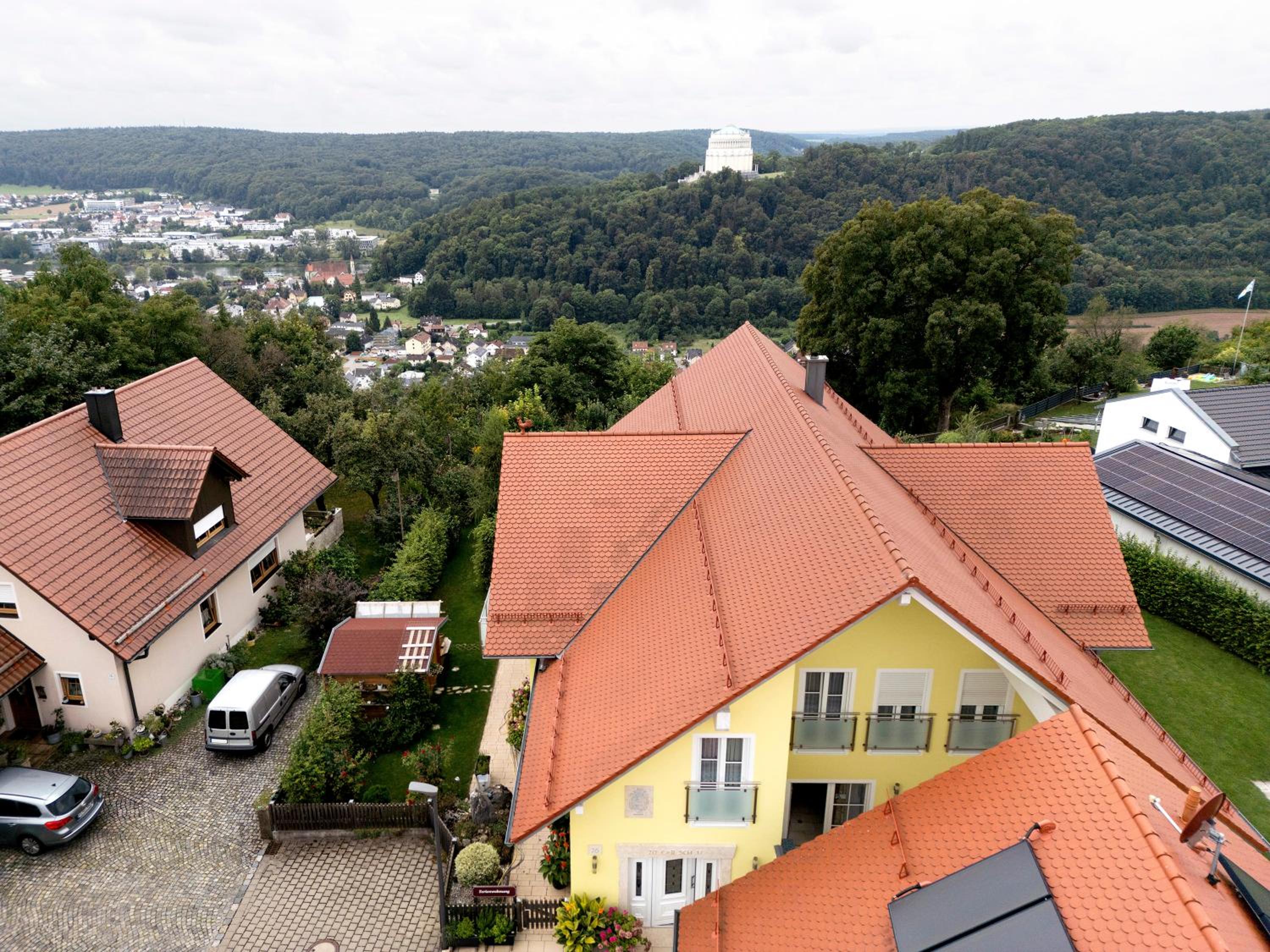 Two-Bedroom Deluxe Apartment with Garden View photo 3