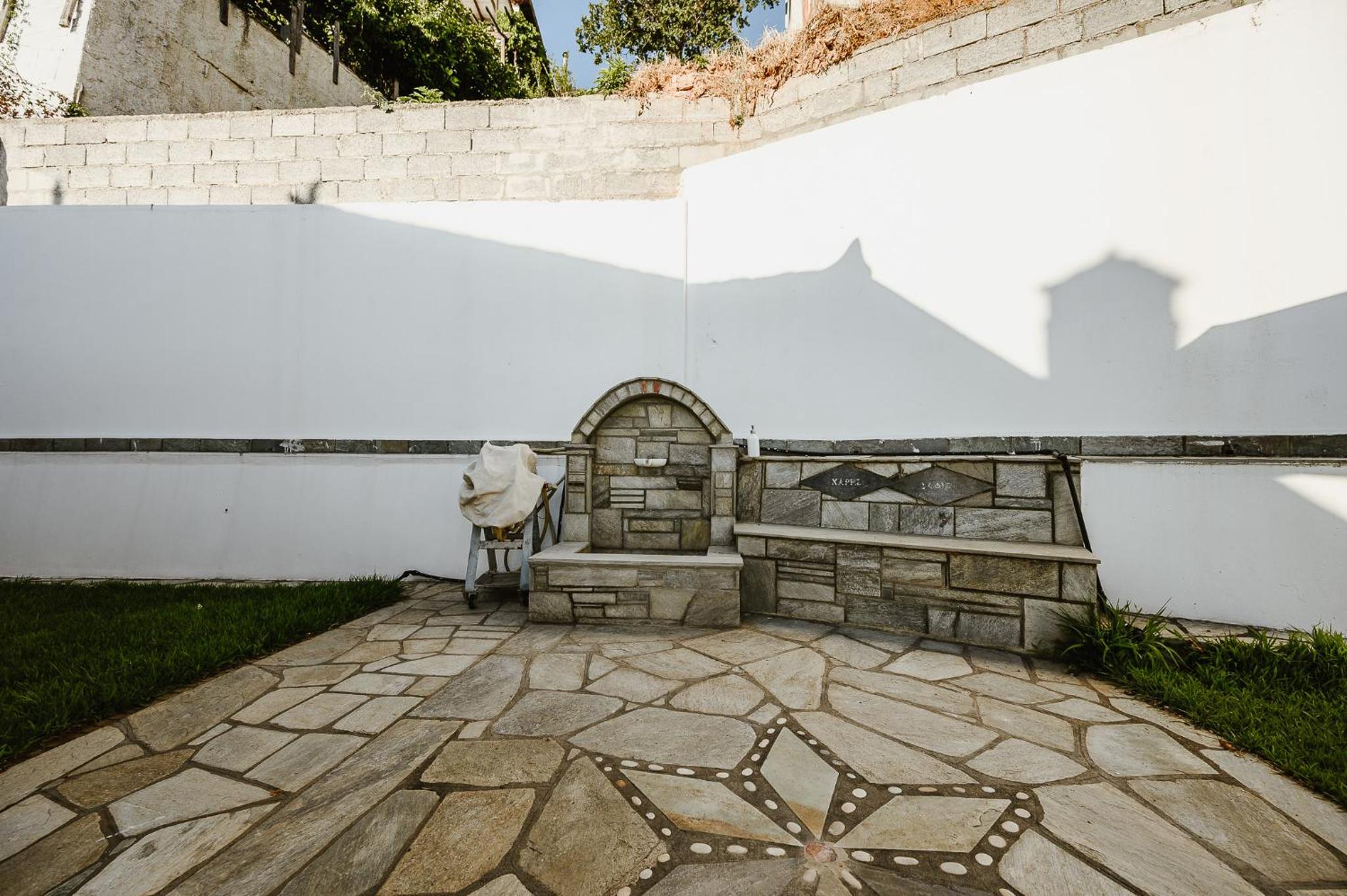 Villa photo 3