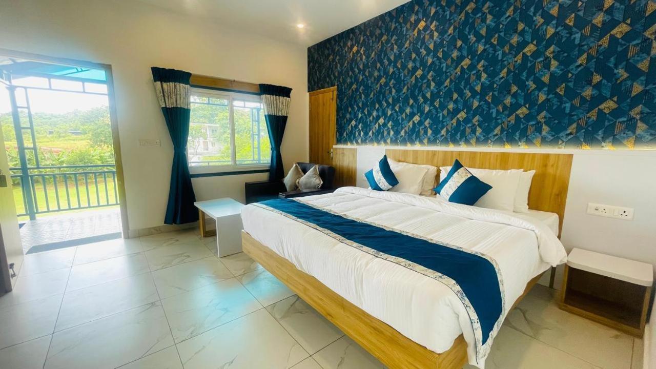 Cottage - King & Sofa Bed - Sitout - Photo 1