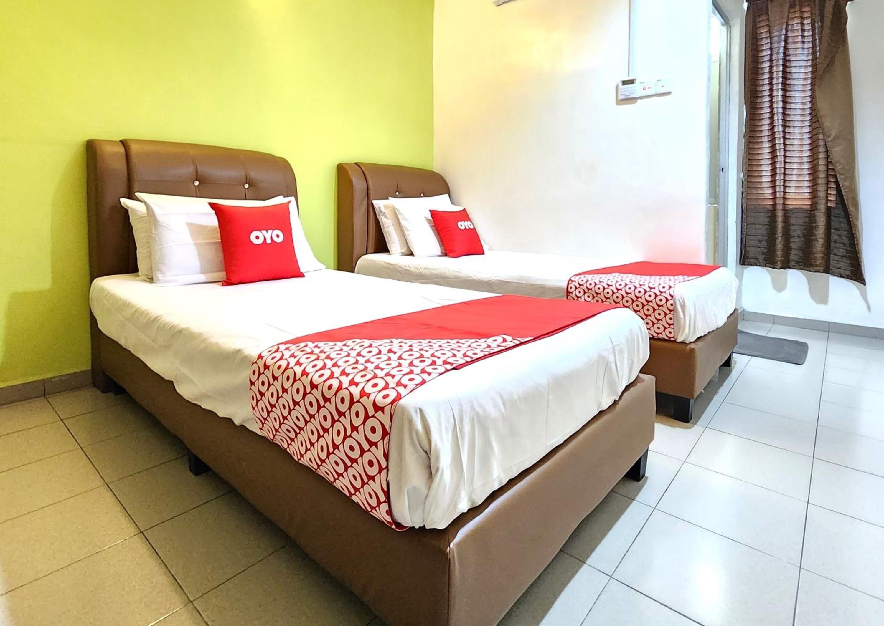 Deluxe Twin Room - Photo 4