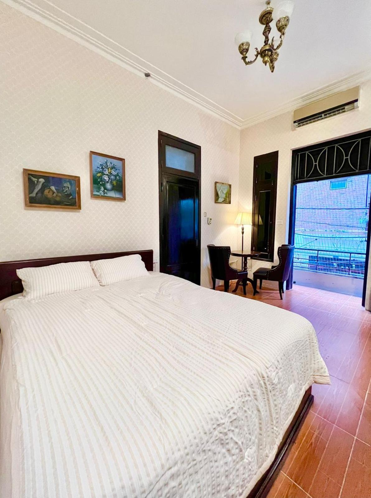 Double Room With Private Bathroom