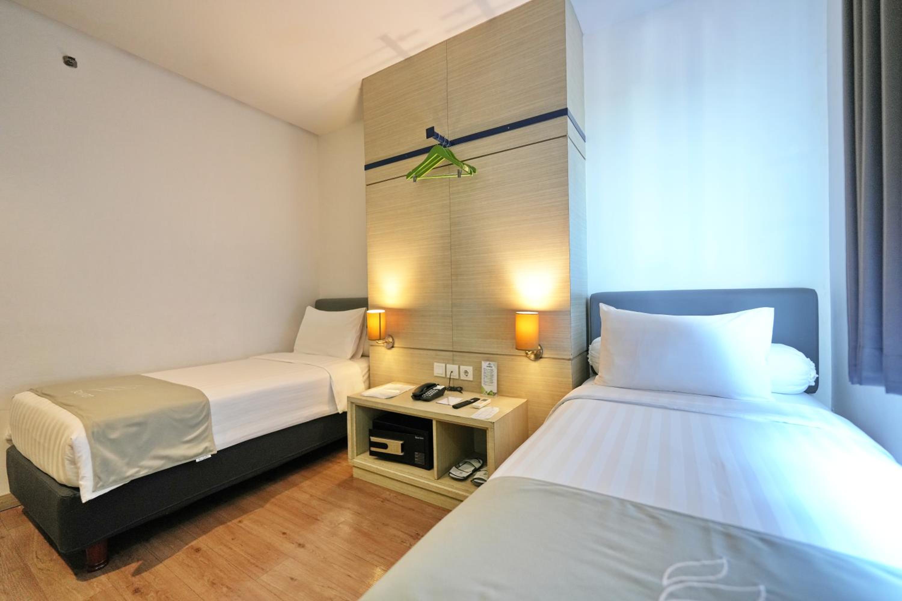 Superior Twin Room - Photo 1