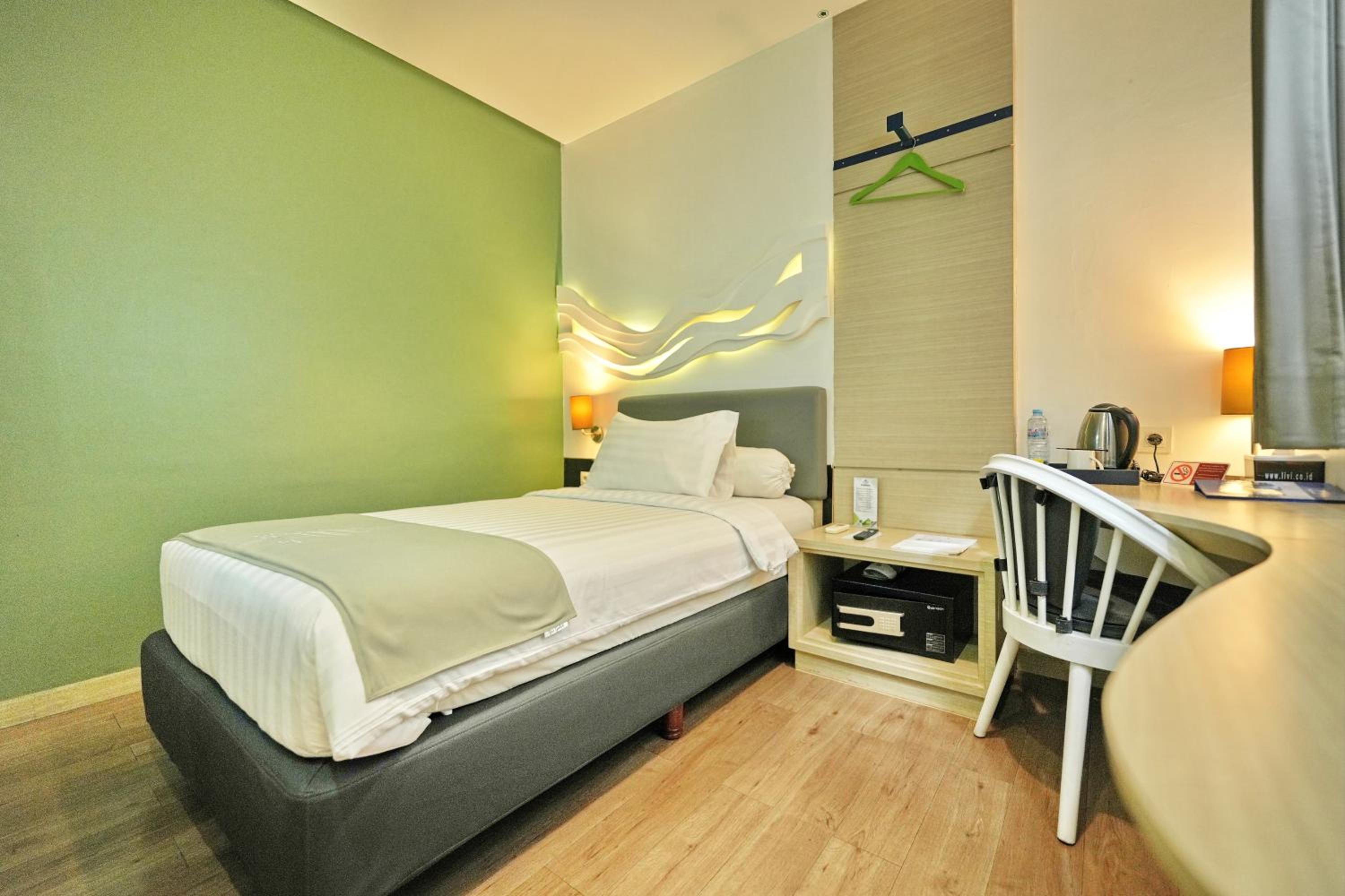 Standard Single Room