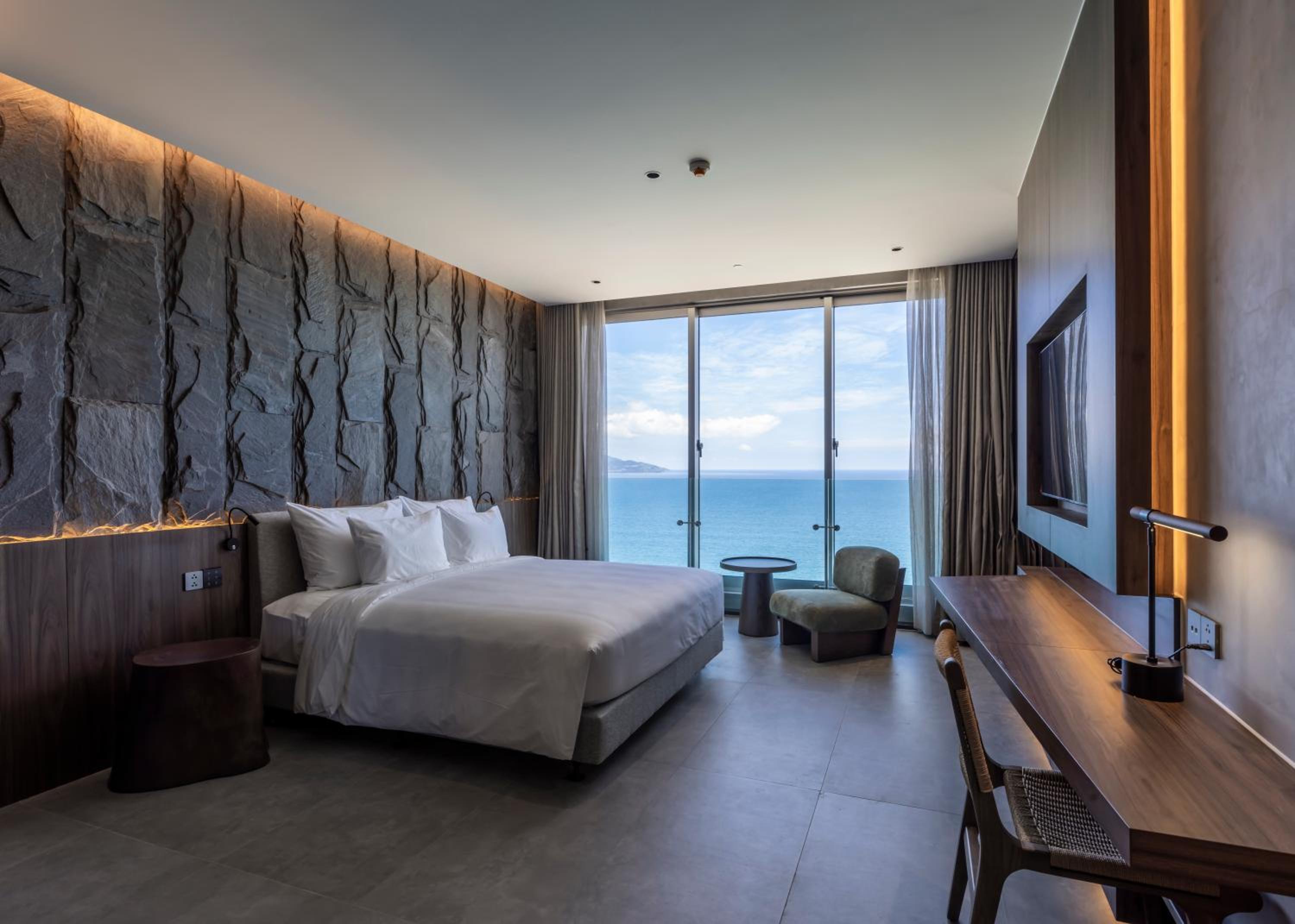 Deluxe Double Room Oceanfront with Bathtub - Daily Afternoon Tea Inclusive - Photo 2