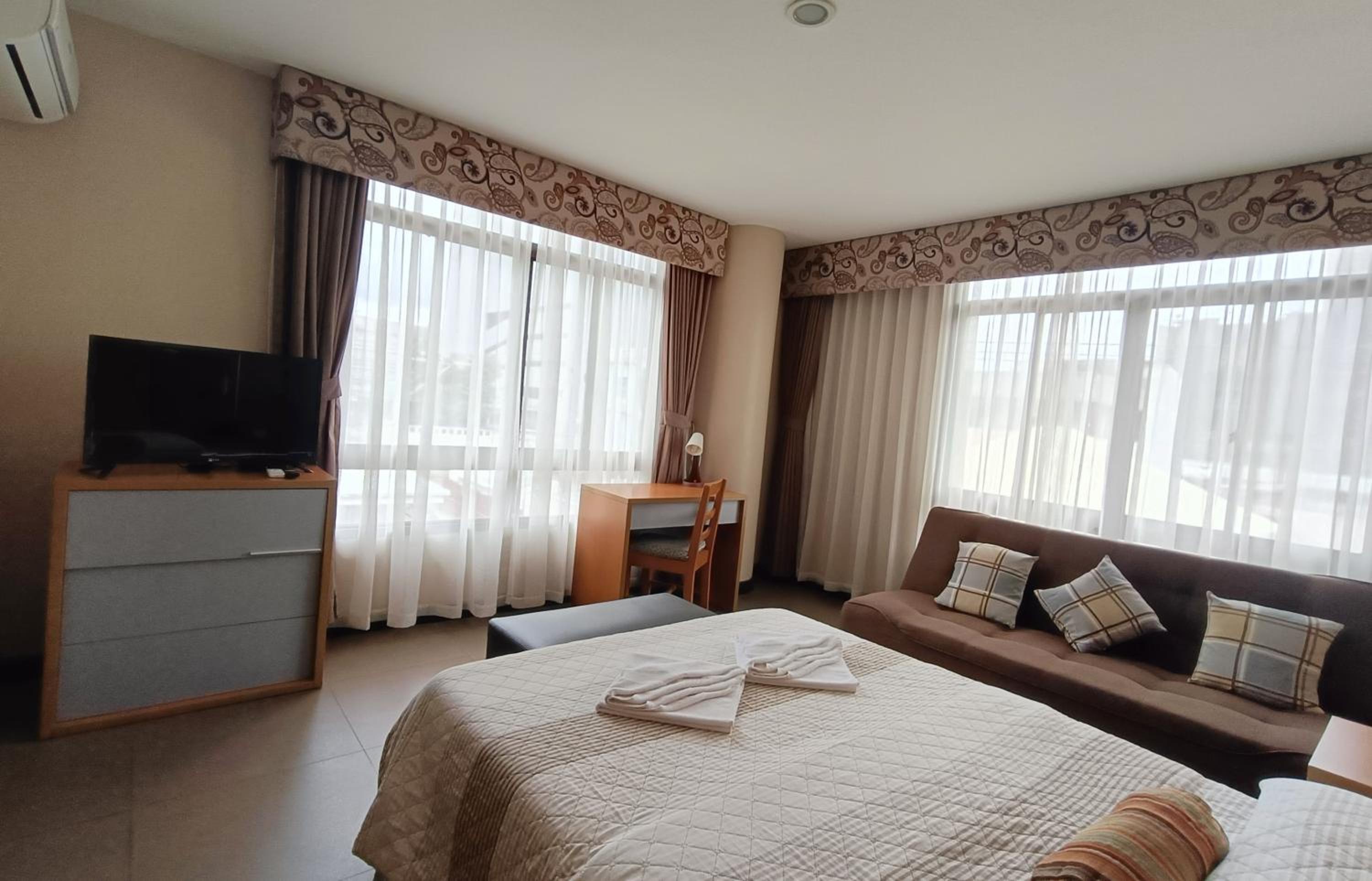 Junior Suite - Photo 10