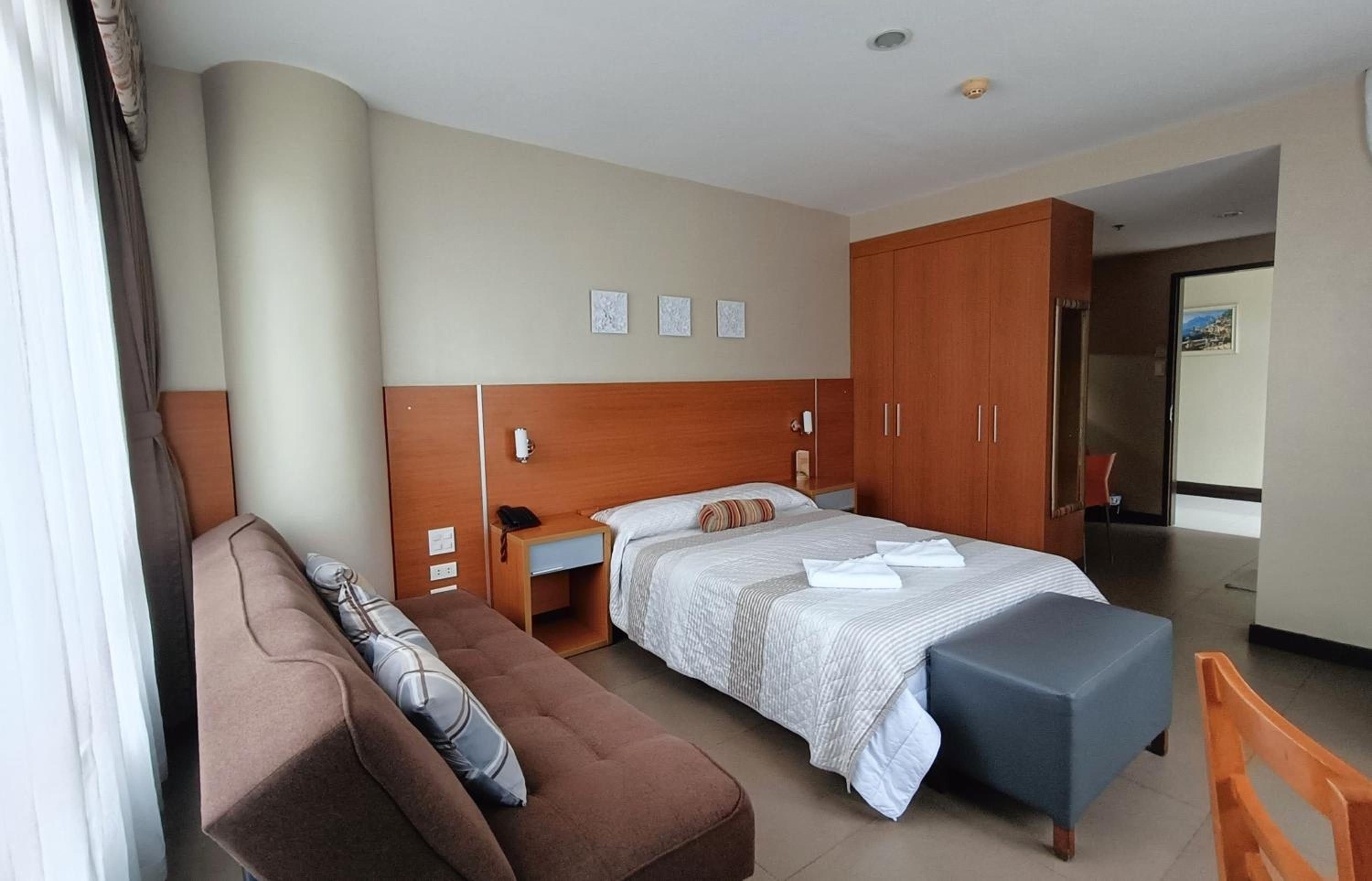 Junior Suite - Photo 12