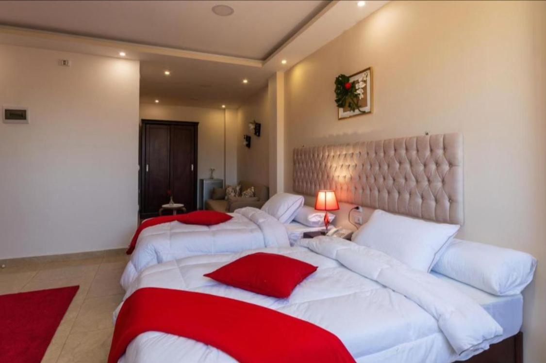 Triple Room With View