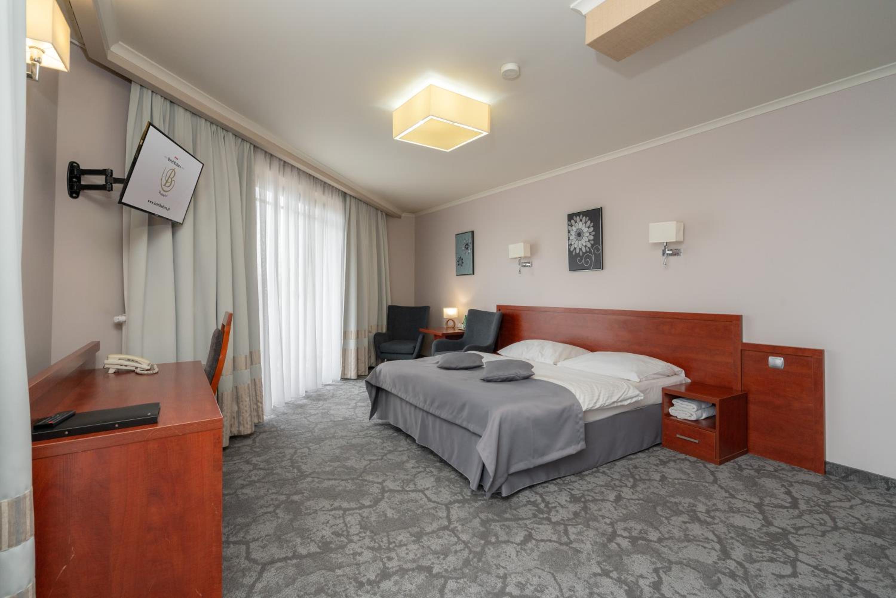 Deluxe Double Room - Photo 1