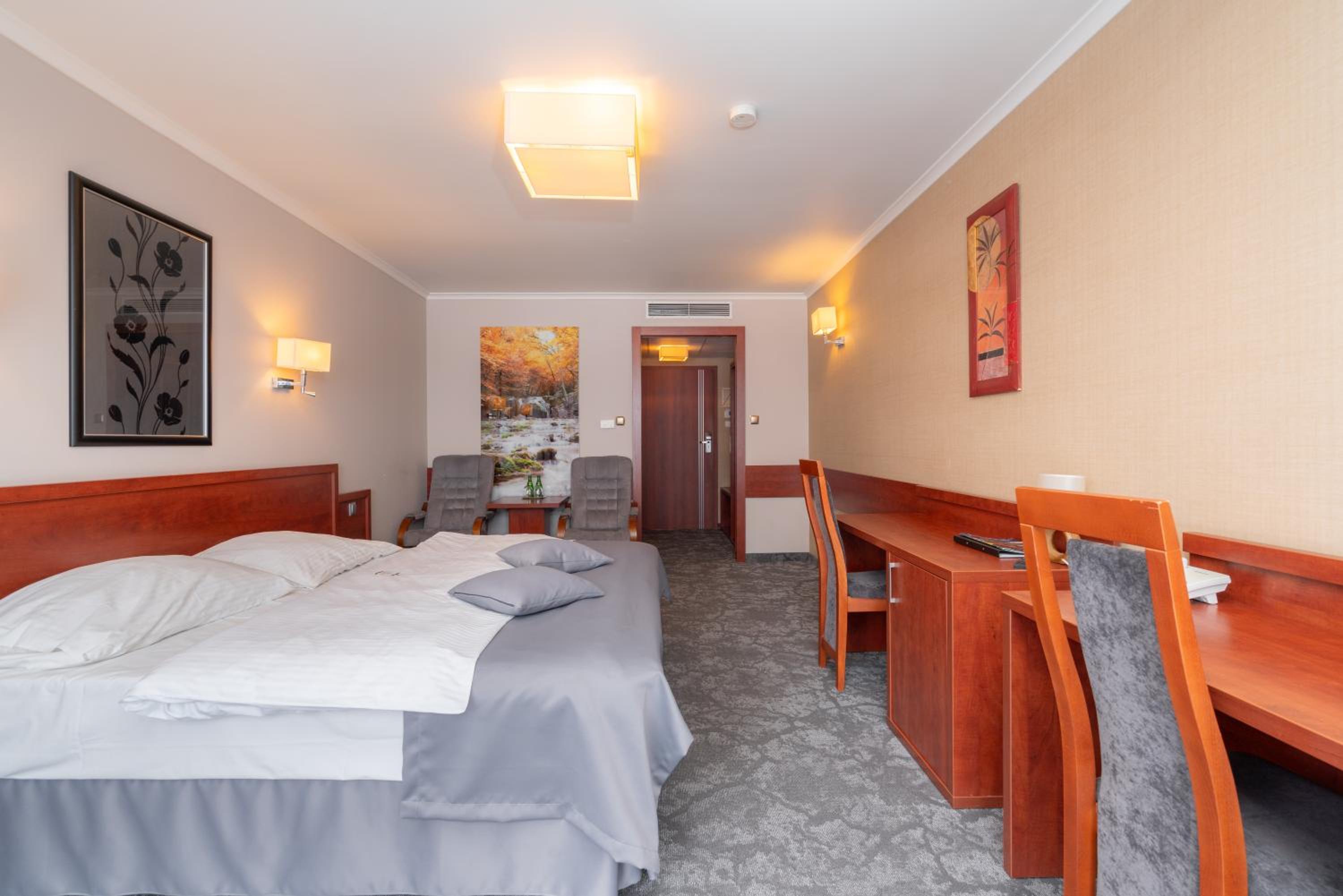 Deluxe Double Room - Photo 4