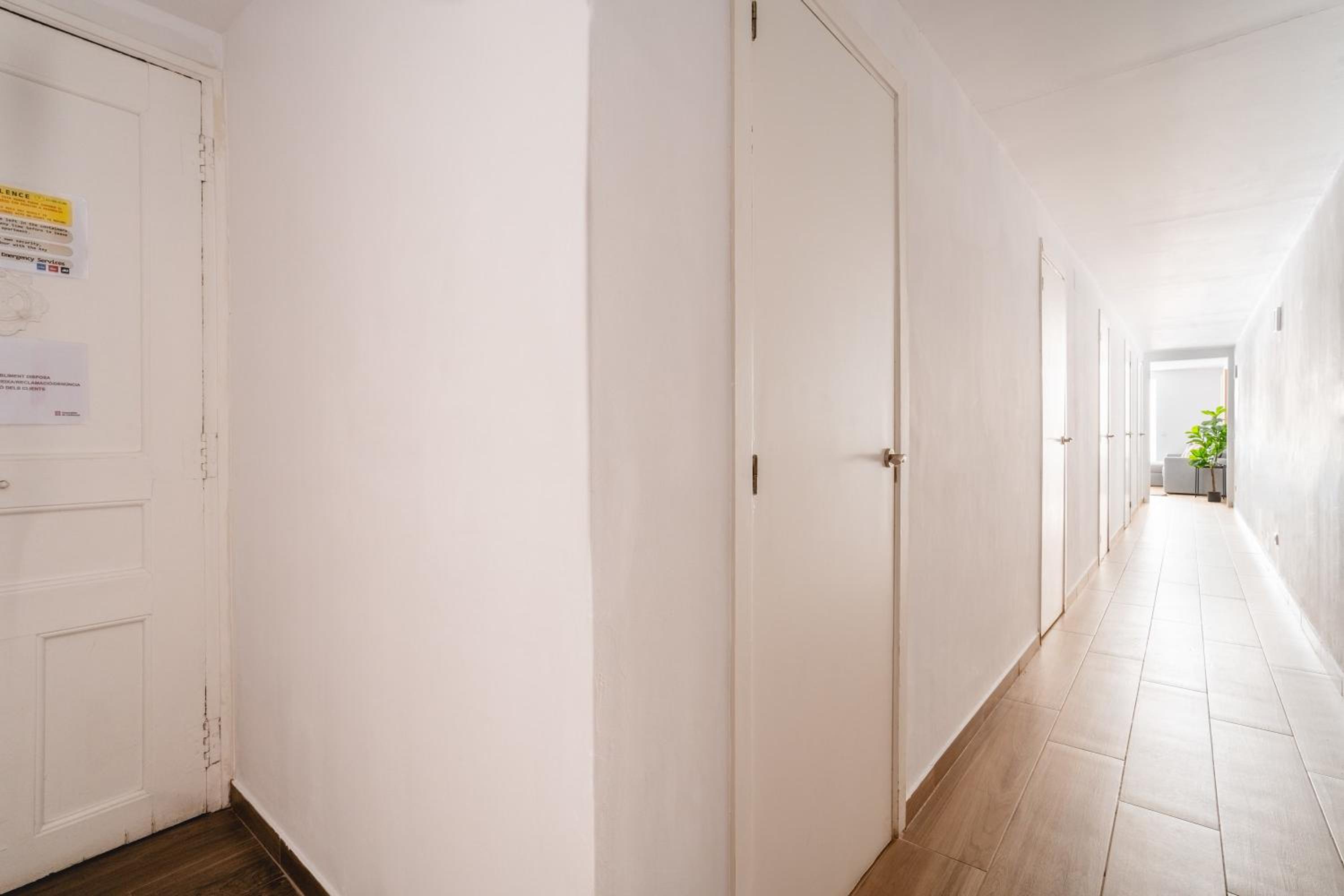Apartment photo 3