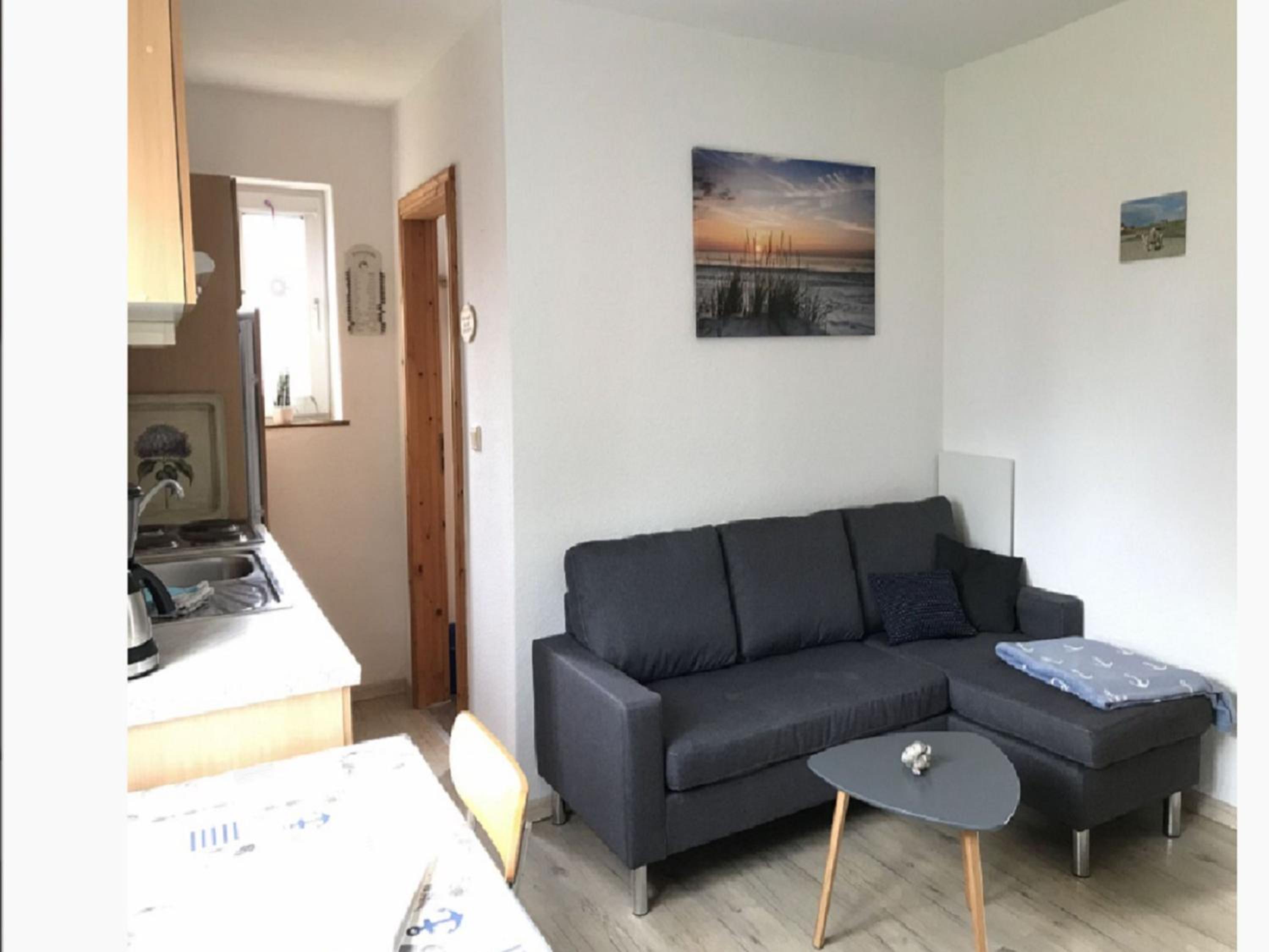 One-Bedroom Apartment with Garden View