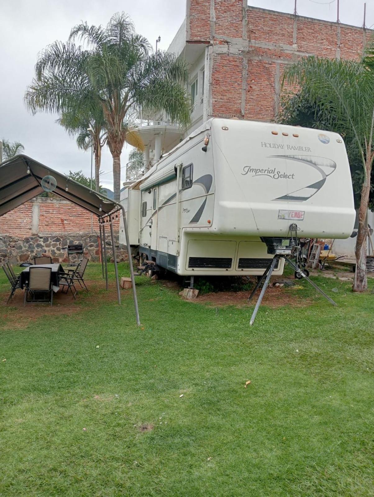 Mobile Home photo 3