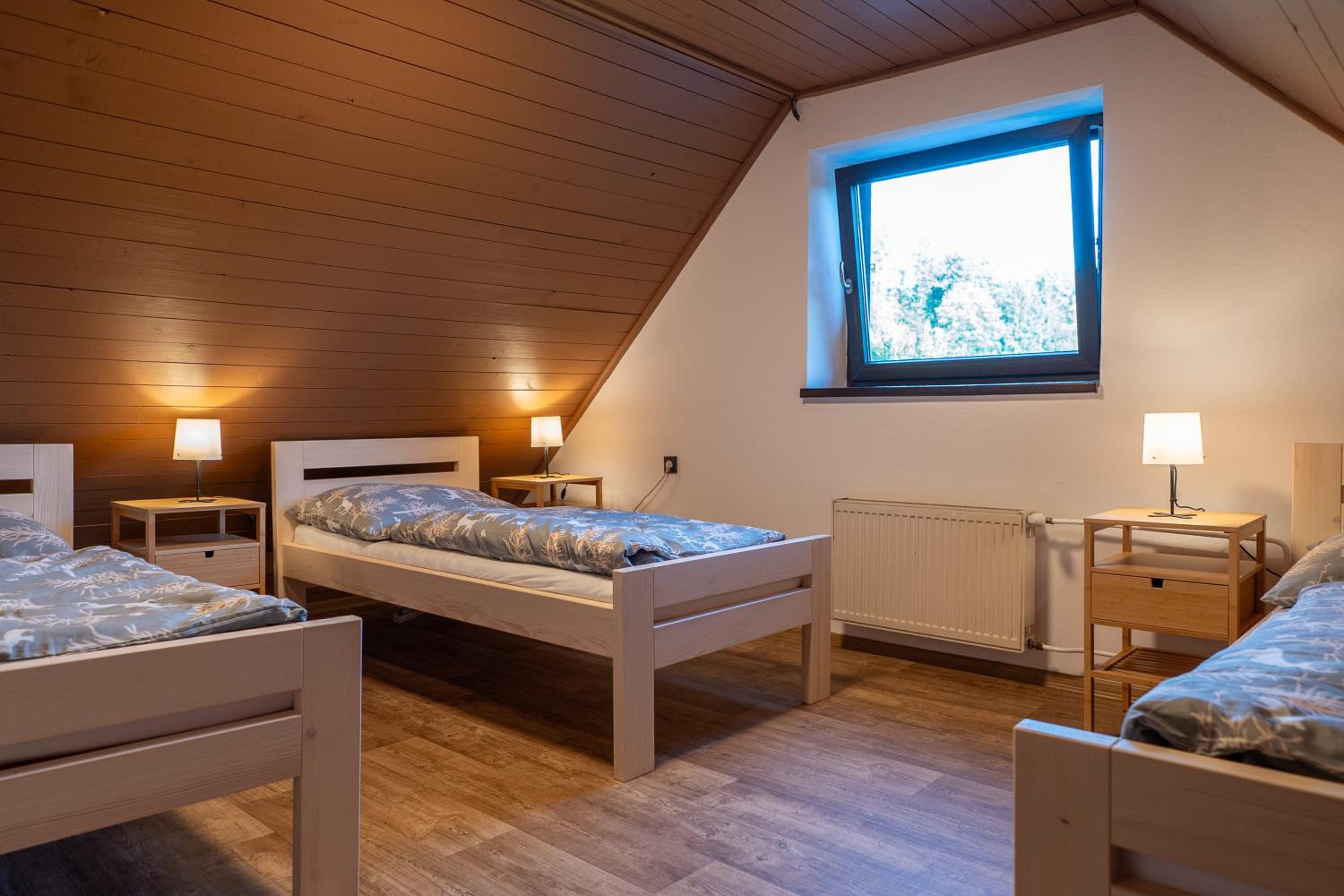 Three-Bedroom Apartment with Mountain View photo 2
