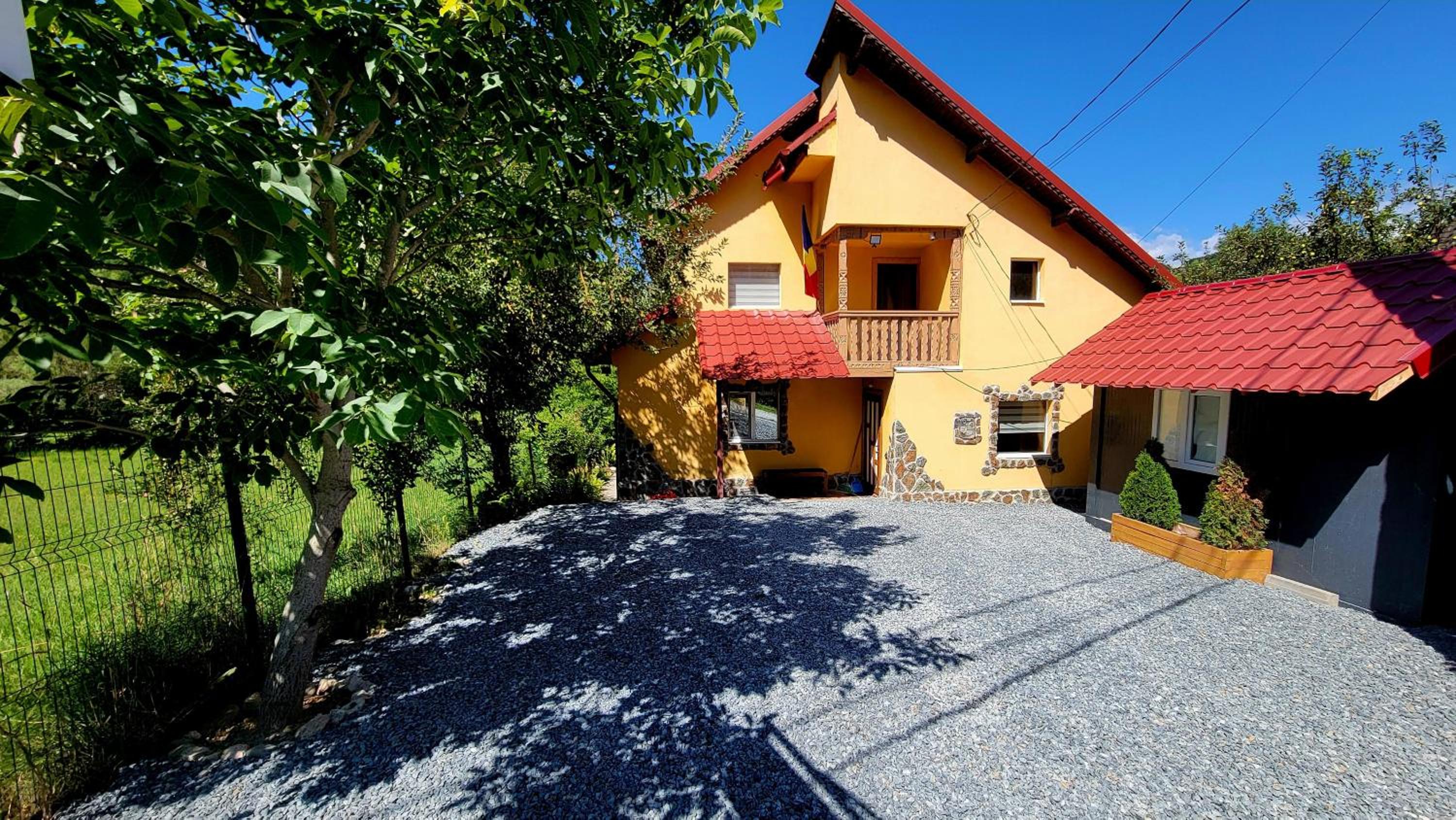 Three-Bedroom House - Photo 43