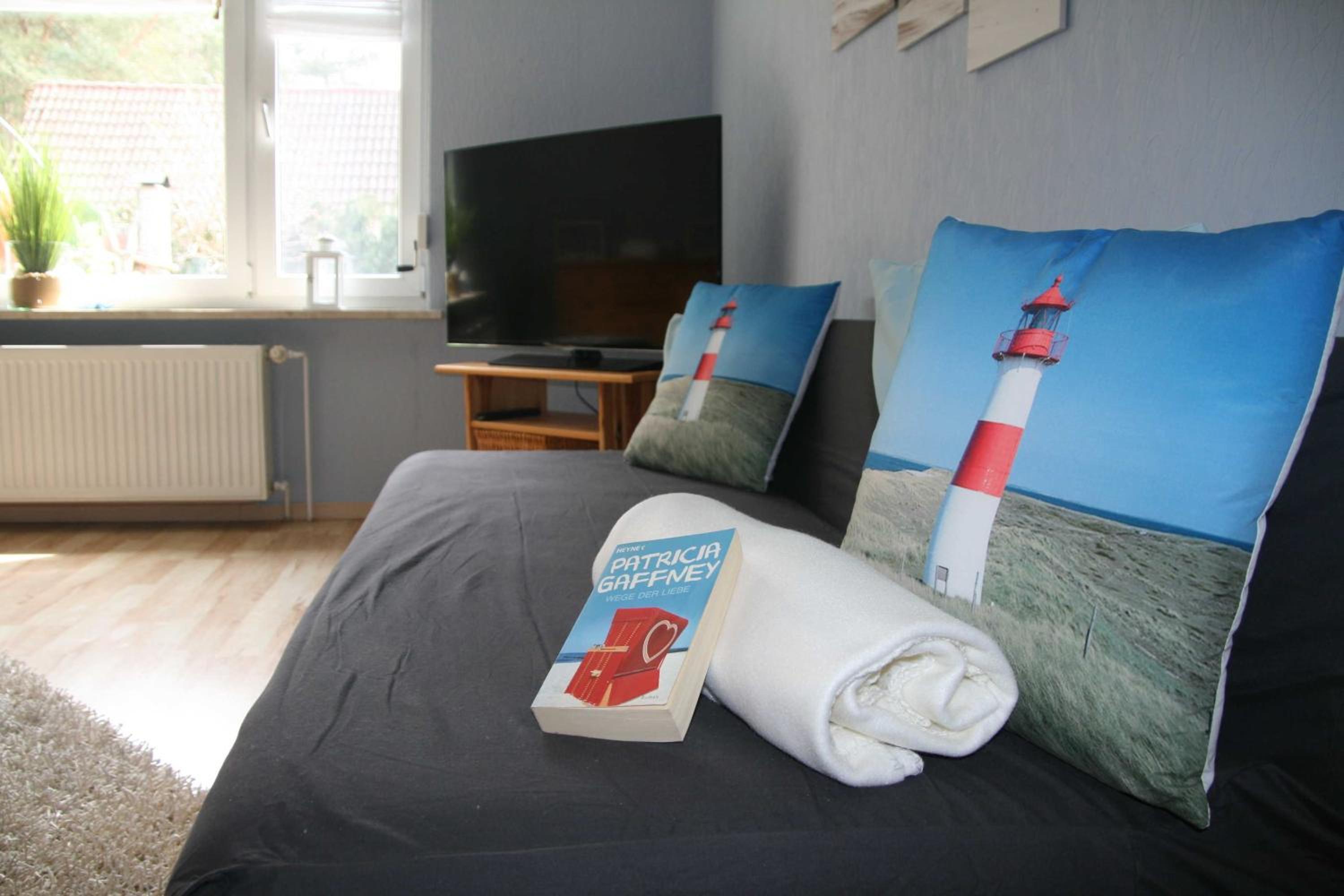 One-Bedroom House photo 1