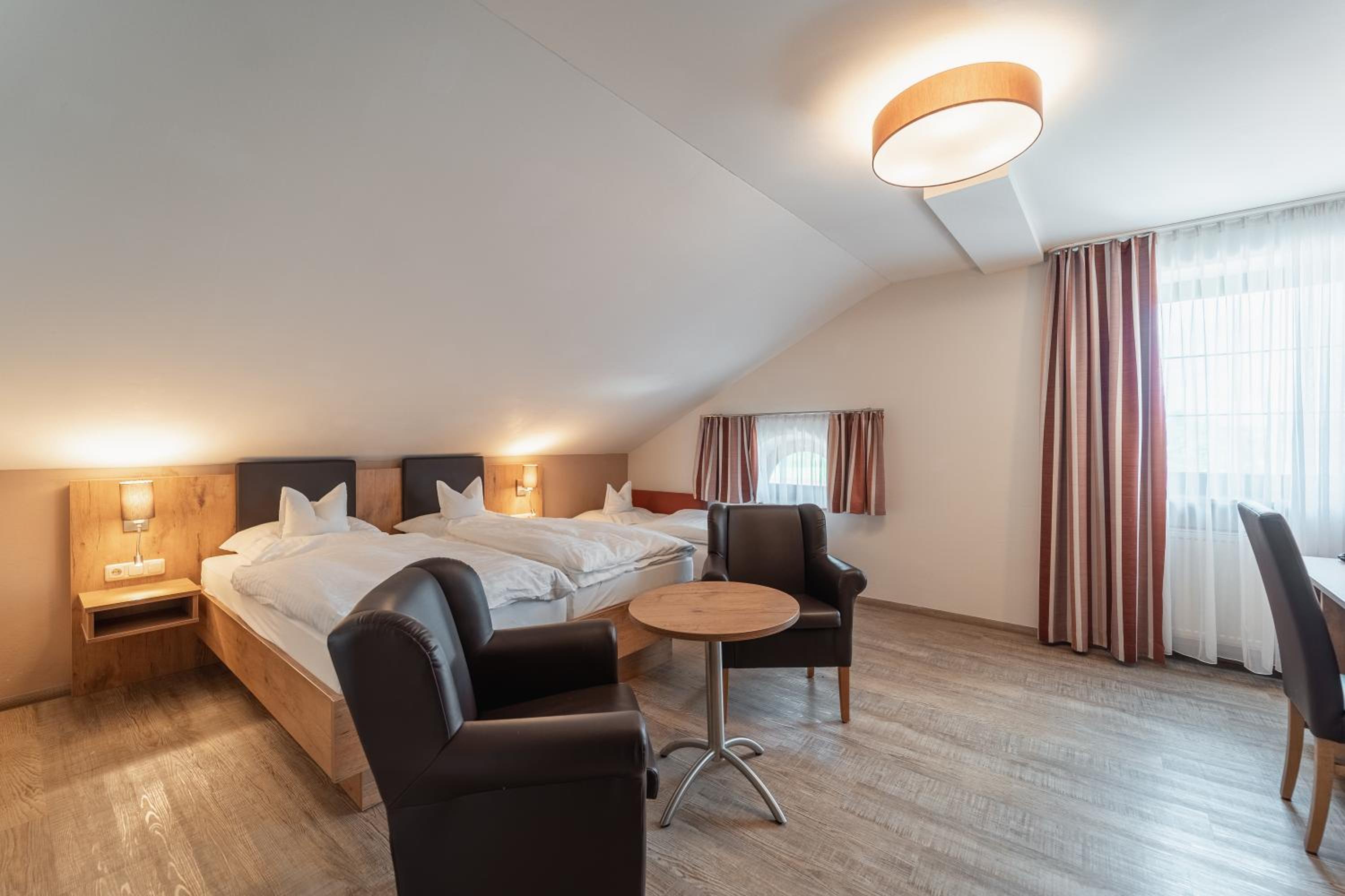 Triple Room - Photo 2