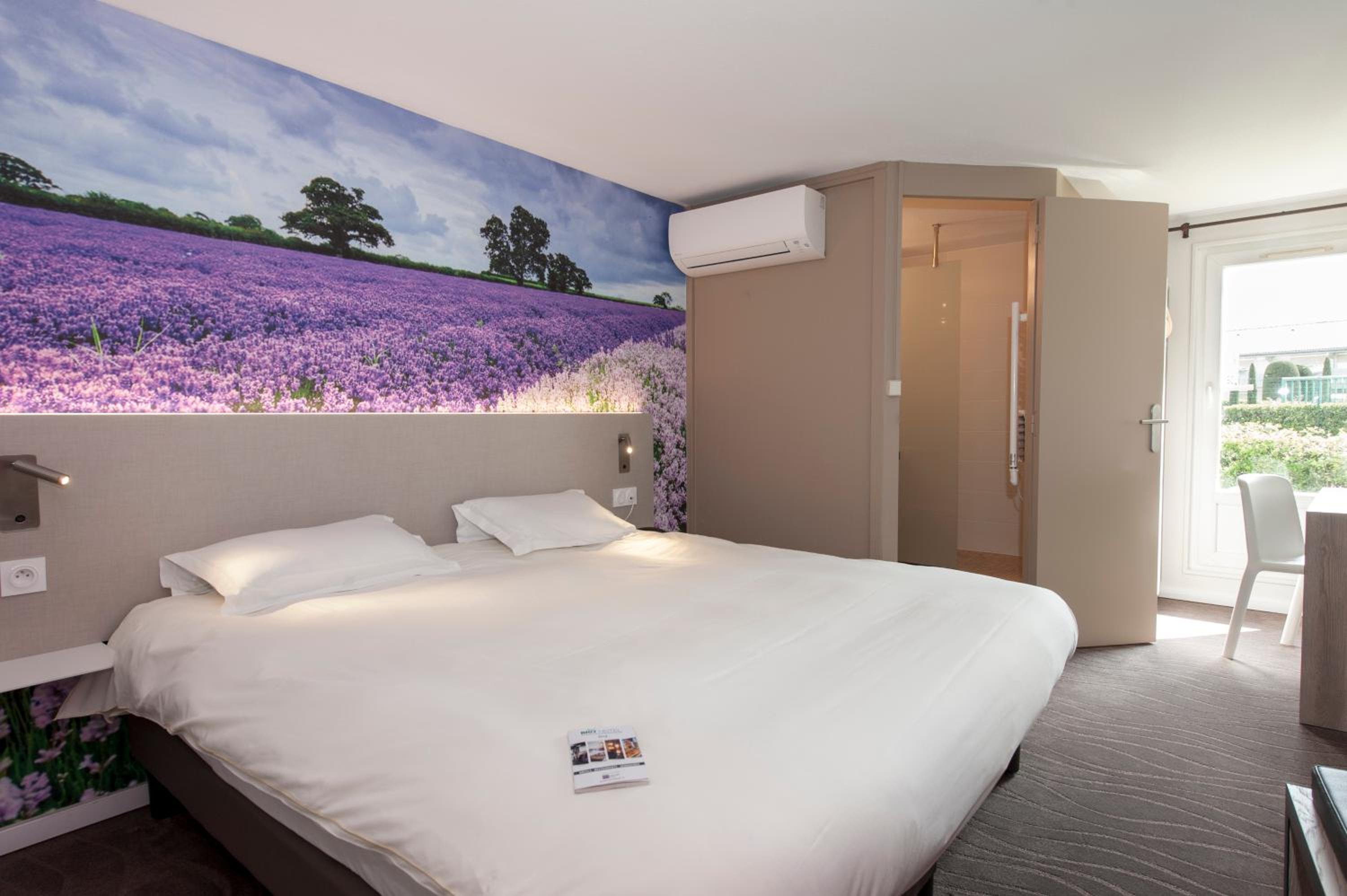 Double Room - Photo 5