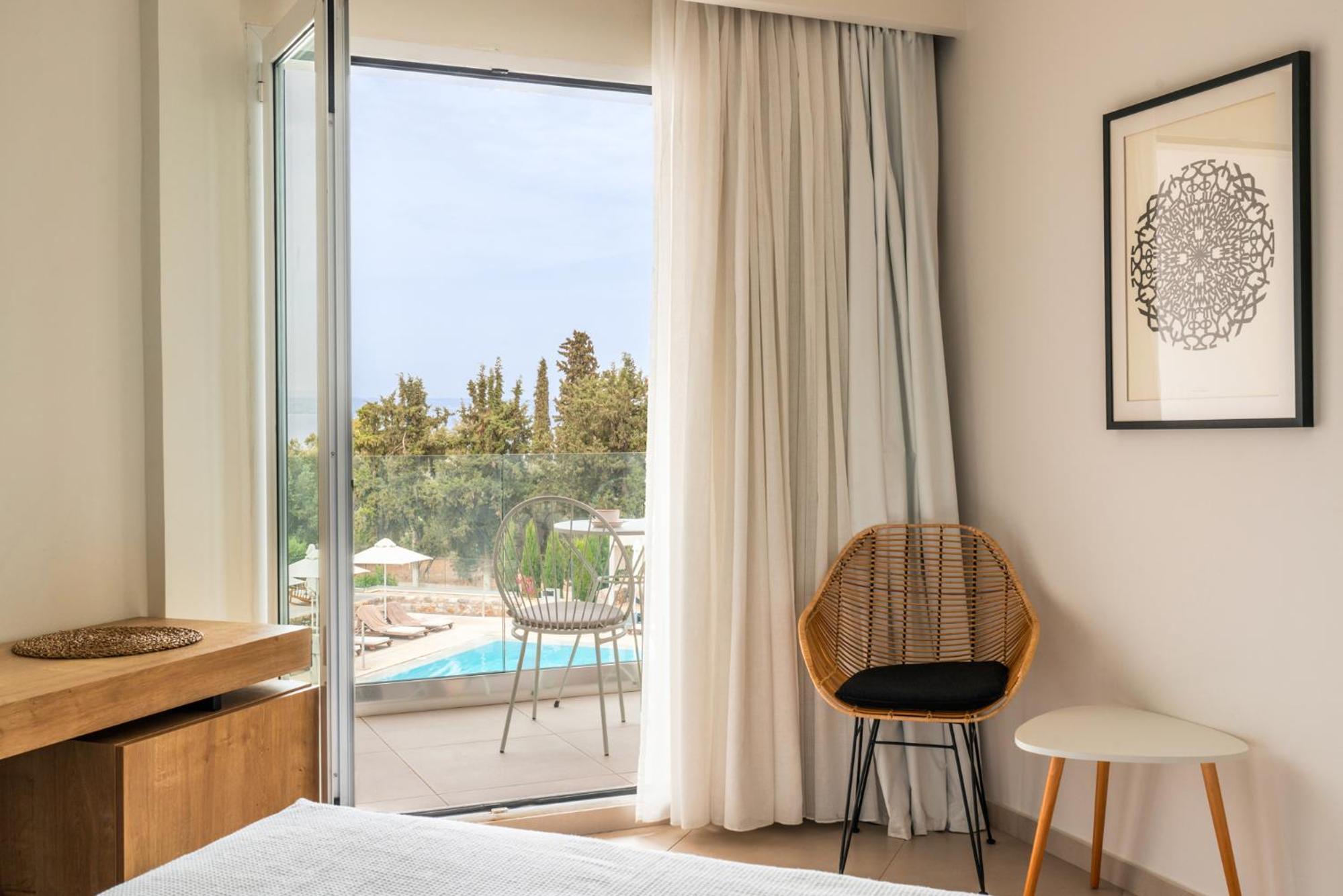 Comfort Room with Pool View