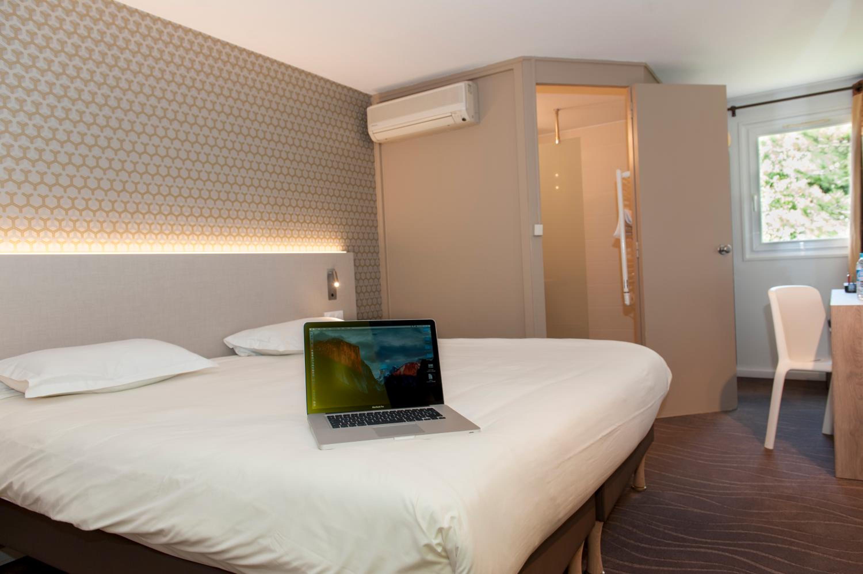 Double Room - Photo 4
