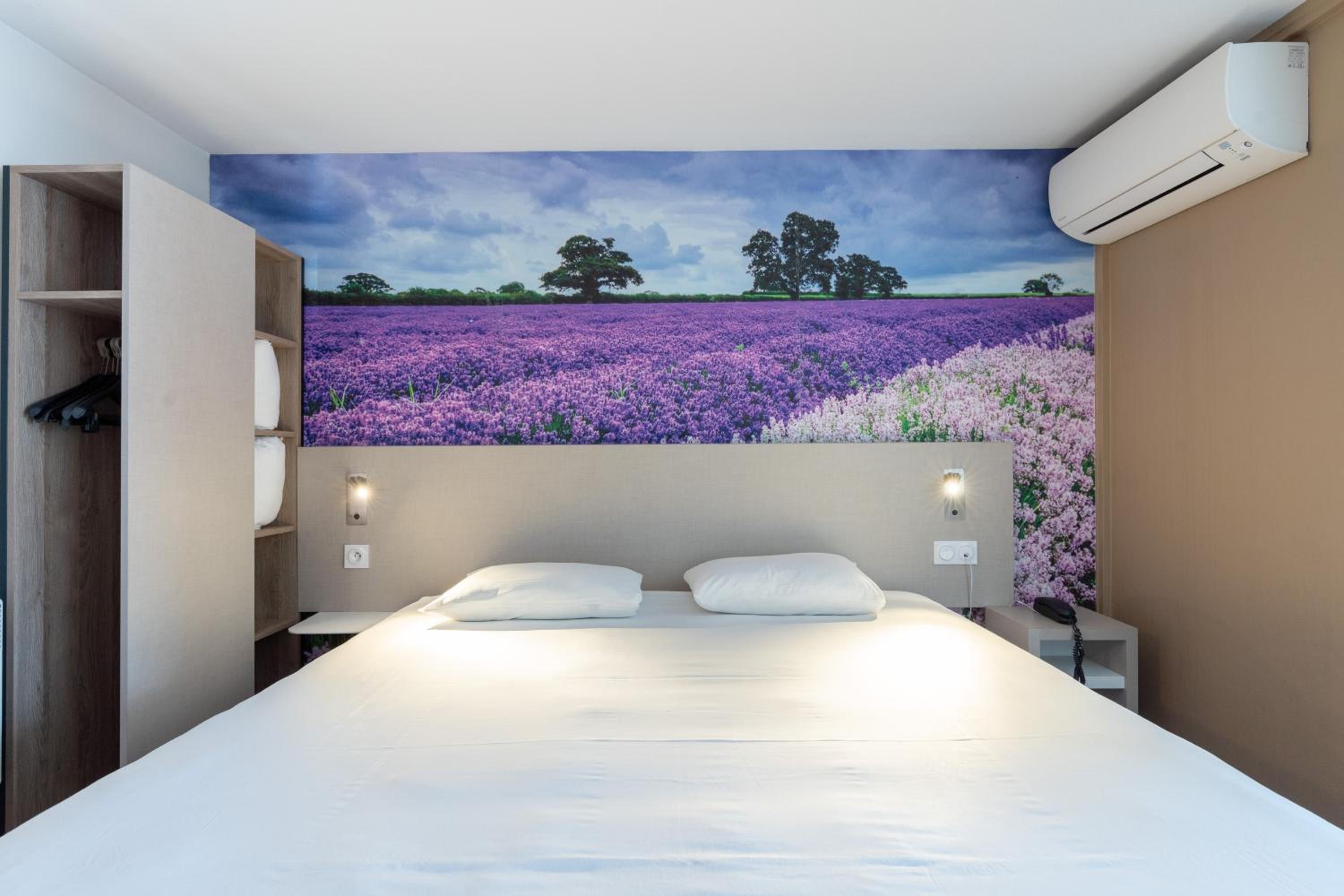 Double Room - Photo 2