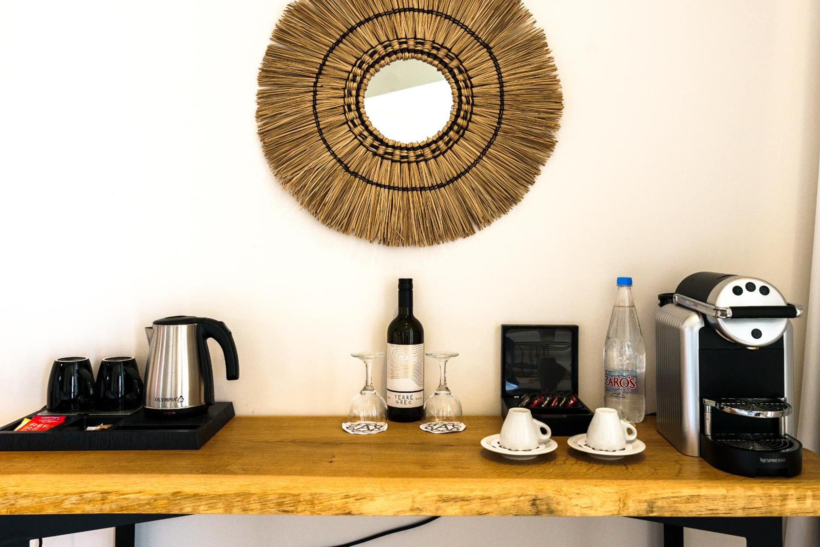 Junior Suite with Sea View thumbnail 5