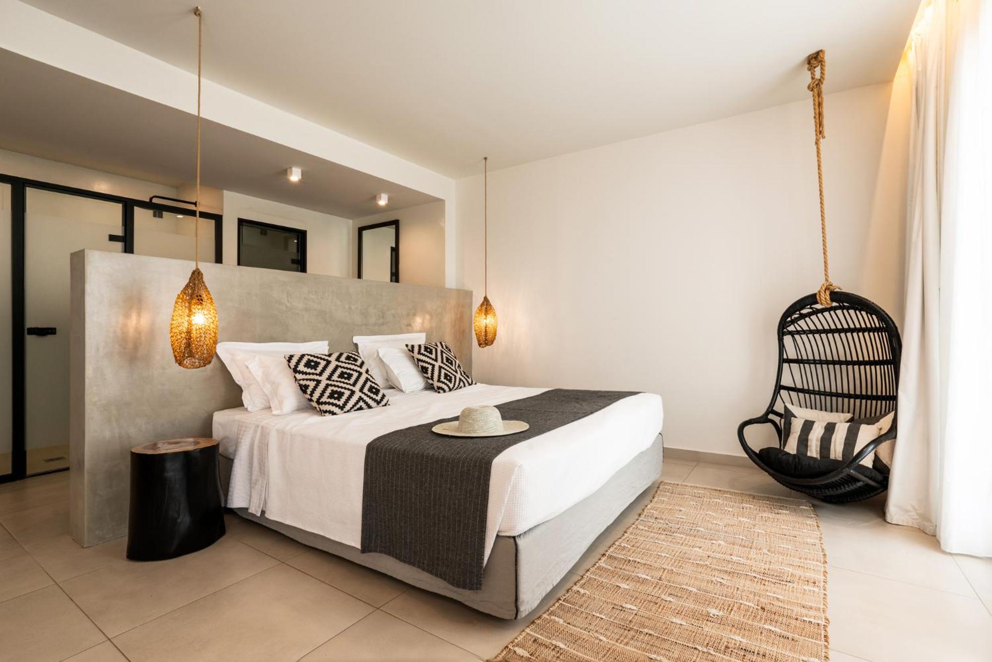 Family Junior Suite with Sea View thumbnail 5